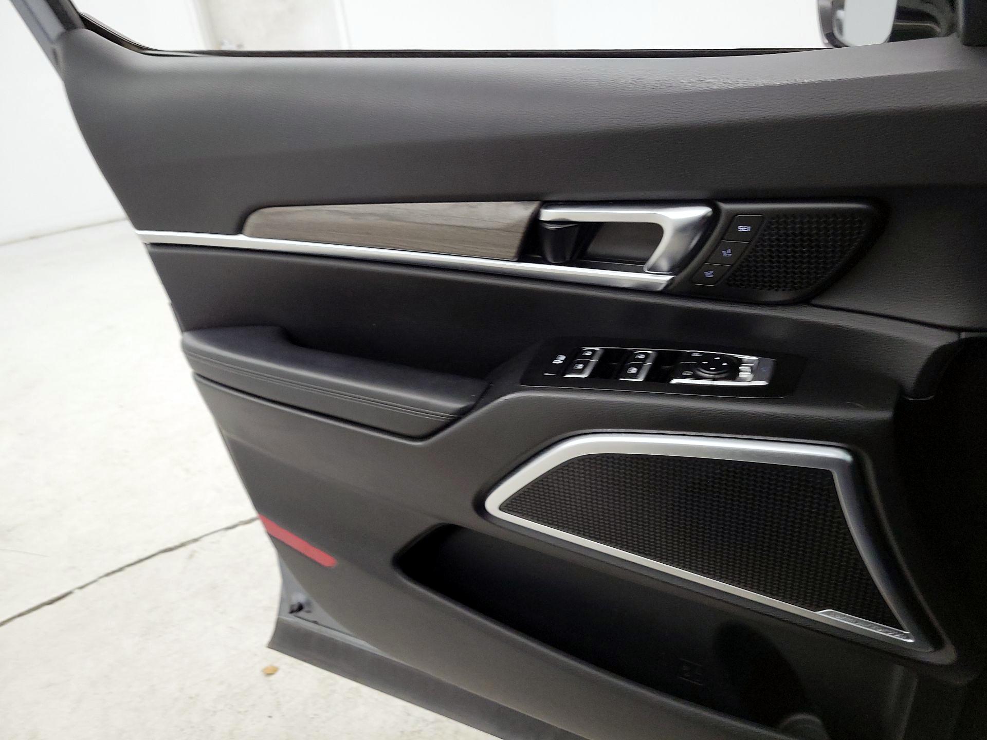 Thumbnail: 2020 Kia Telluride - 12