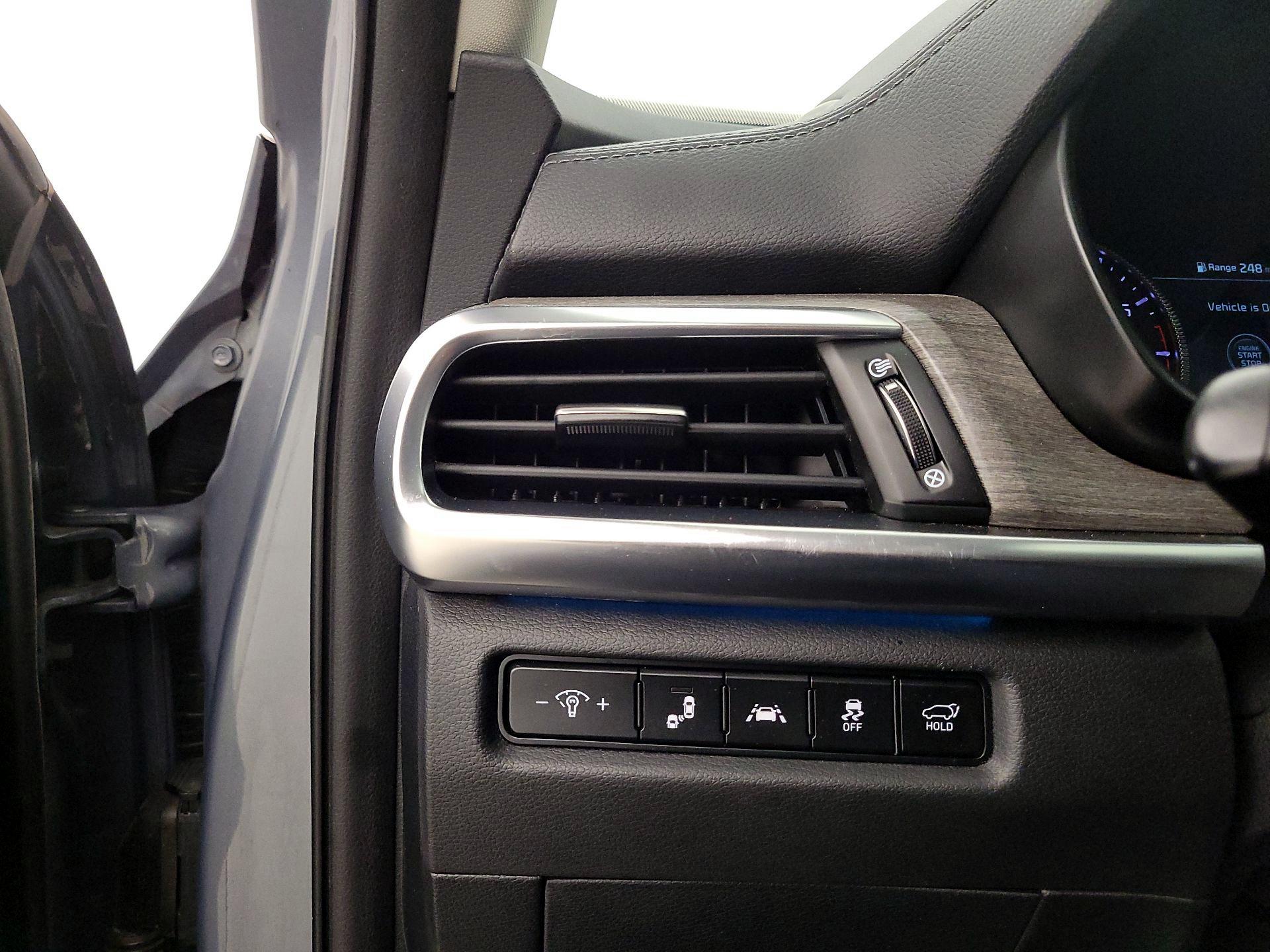 Thumbnail: 2020 Kia Telluride - 13