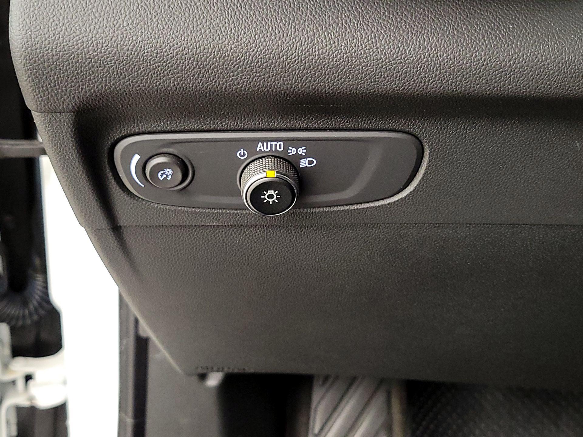 Thumbnail: 2023 Buick Envision - 13