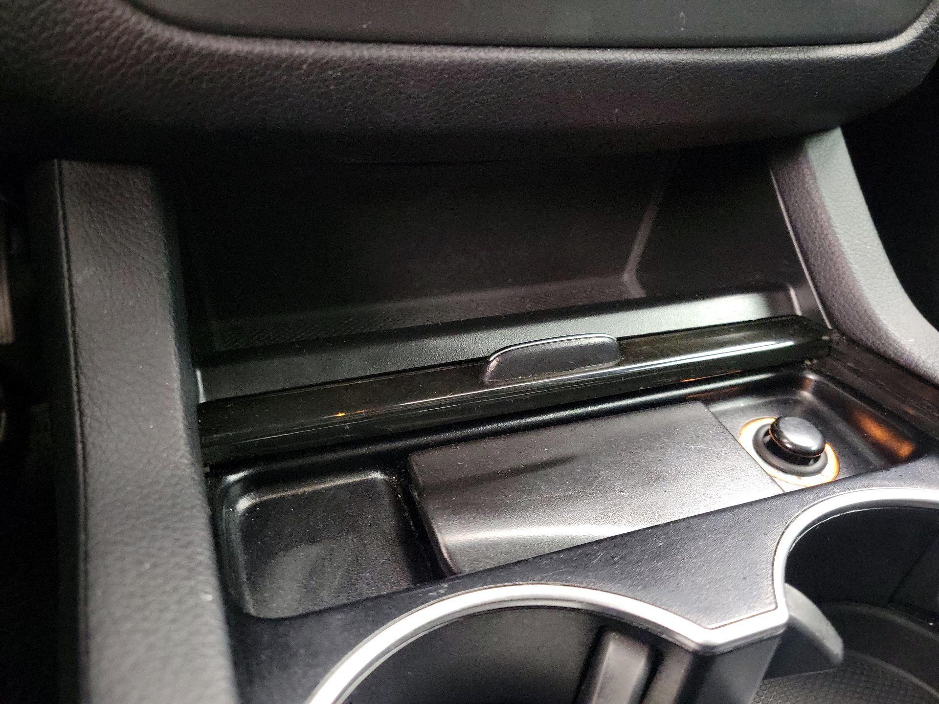 Thumbnail: 2018 Mercedes-Benz GLE - 18