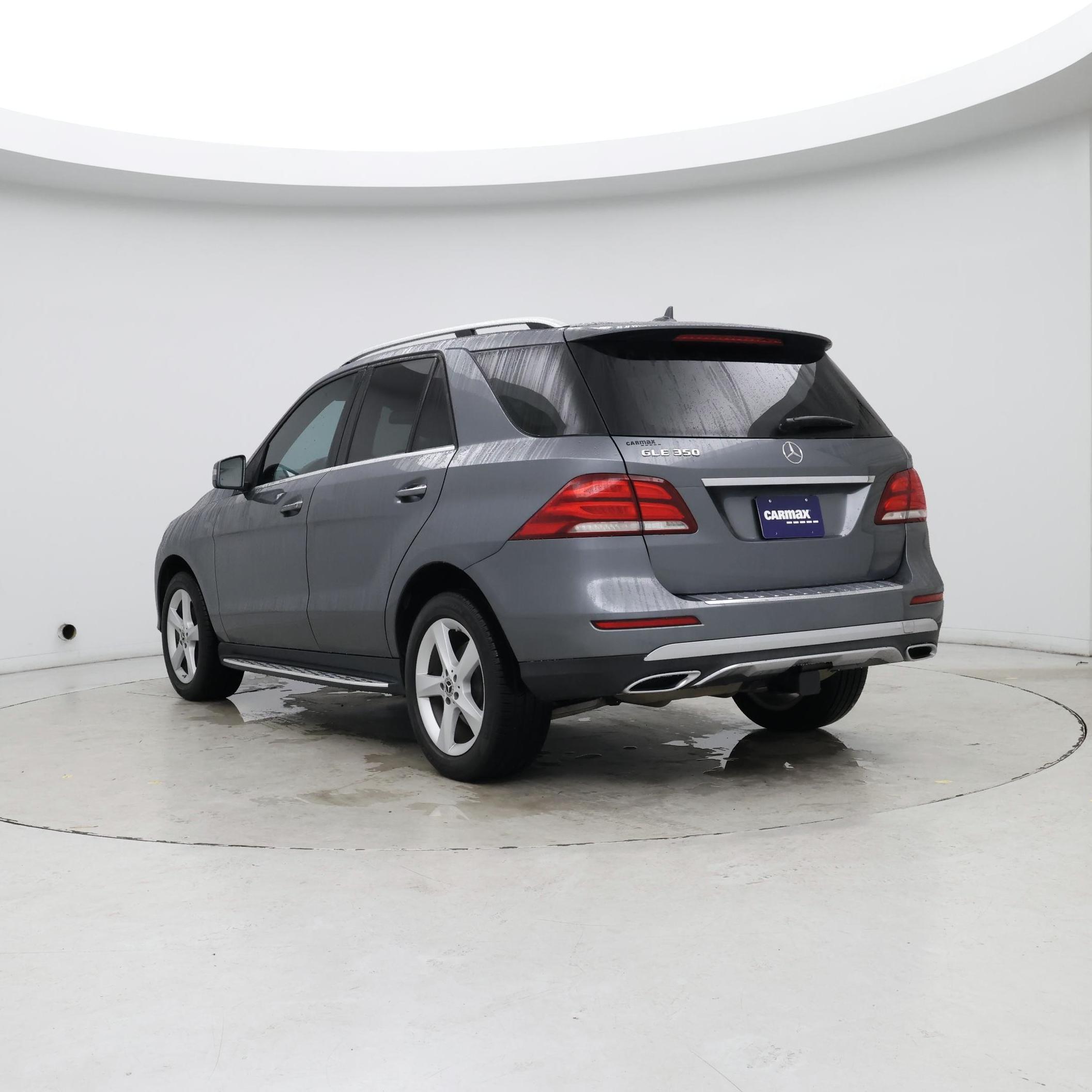 Thumbnail: 2018 Mercedes-Benz GLE - 2