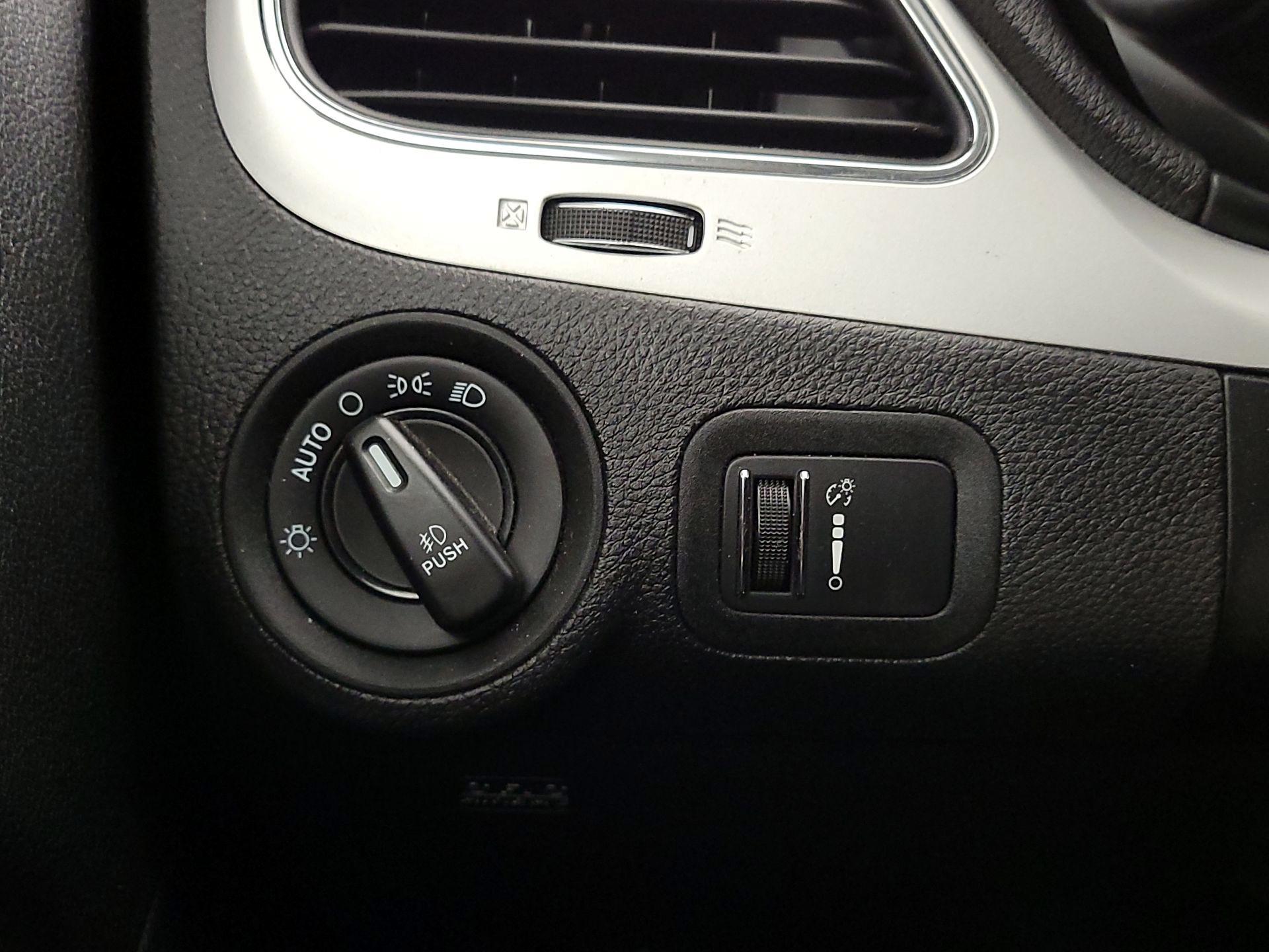 Thumbnail: 2018 Dodge Journey - 13