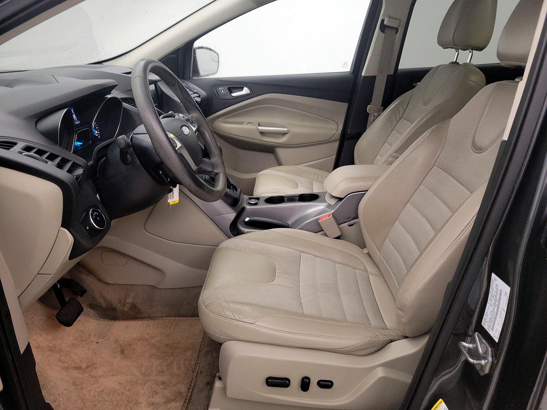 Thumbnail: 2016 Ford Escape - 11