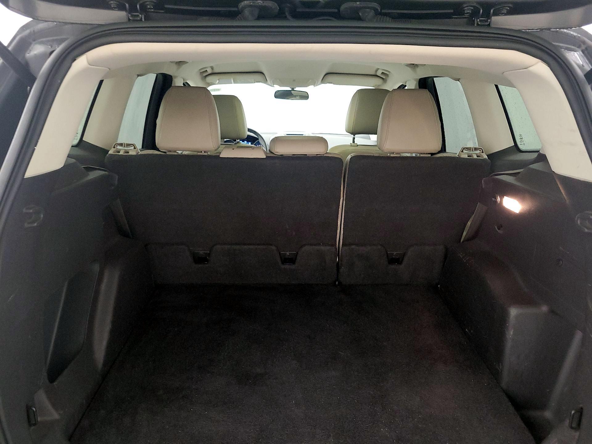 Thumbnail: 2016 Ford Escape - 19