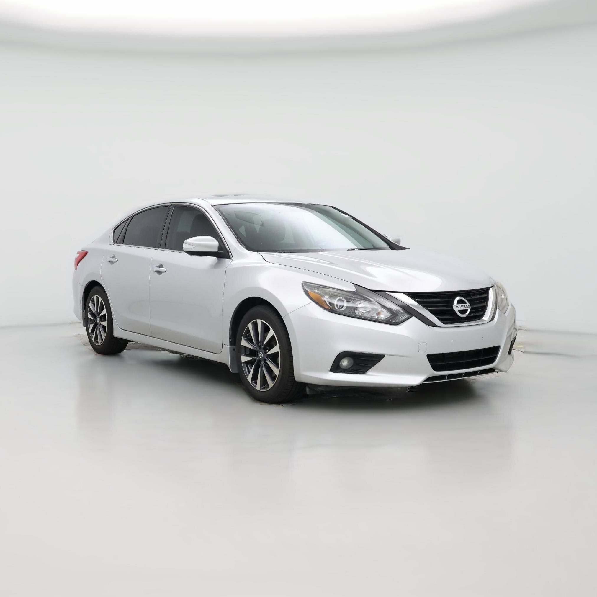 Thumbnail: 2016 Nissan Altima - 1