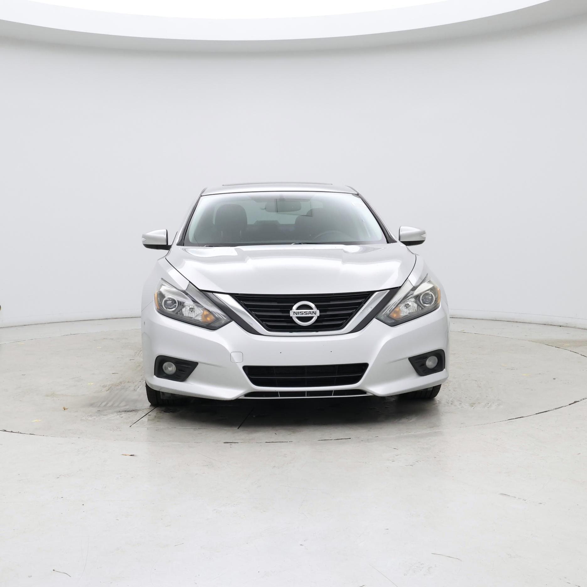 Thumbnail: 2016 Nissan Altima - 5