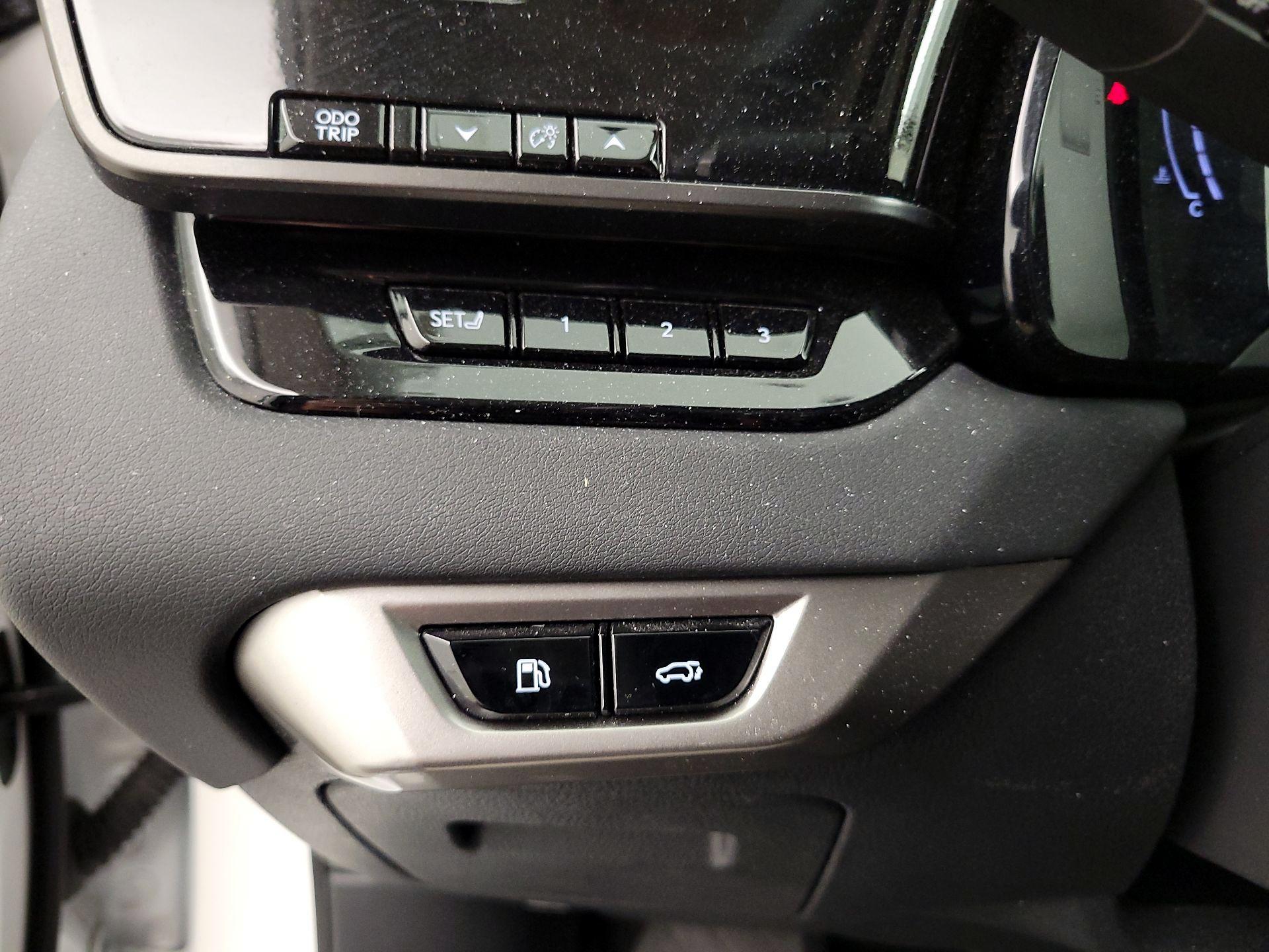 Thumbnail: 2024 Lexus RX - 13