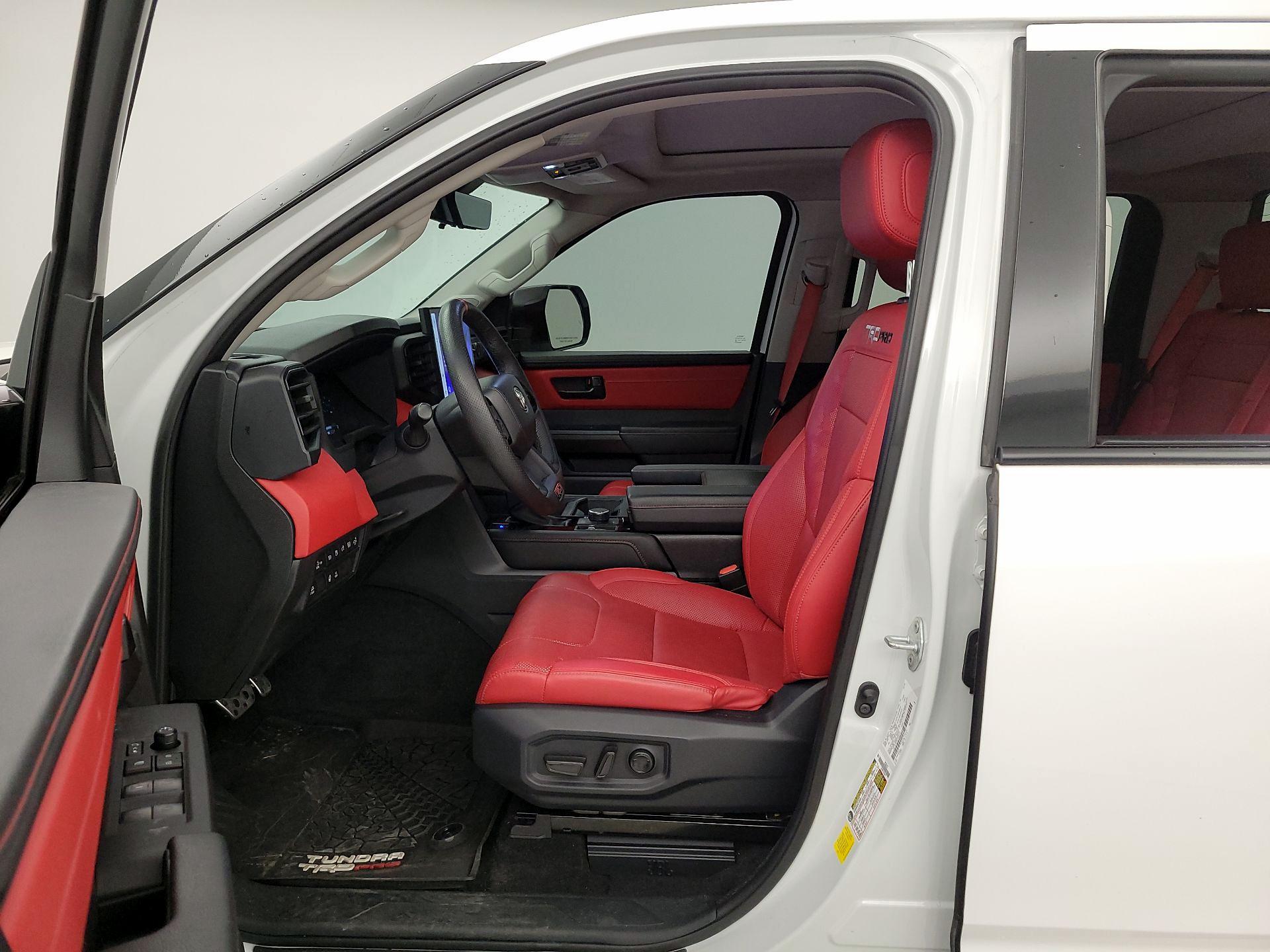 Thumbnail: 2023 Toyota Tundra - 11