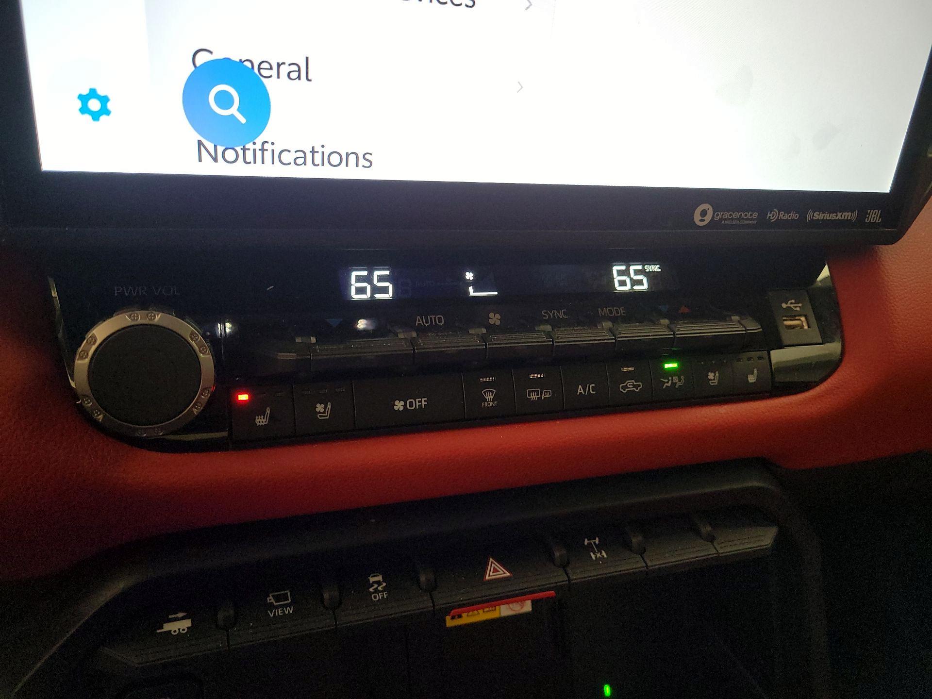 Thumbnail: 2023 Toyota Tundra - 16