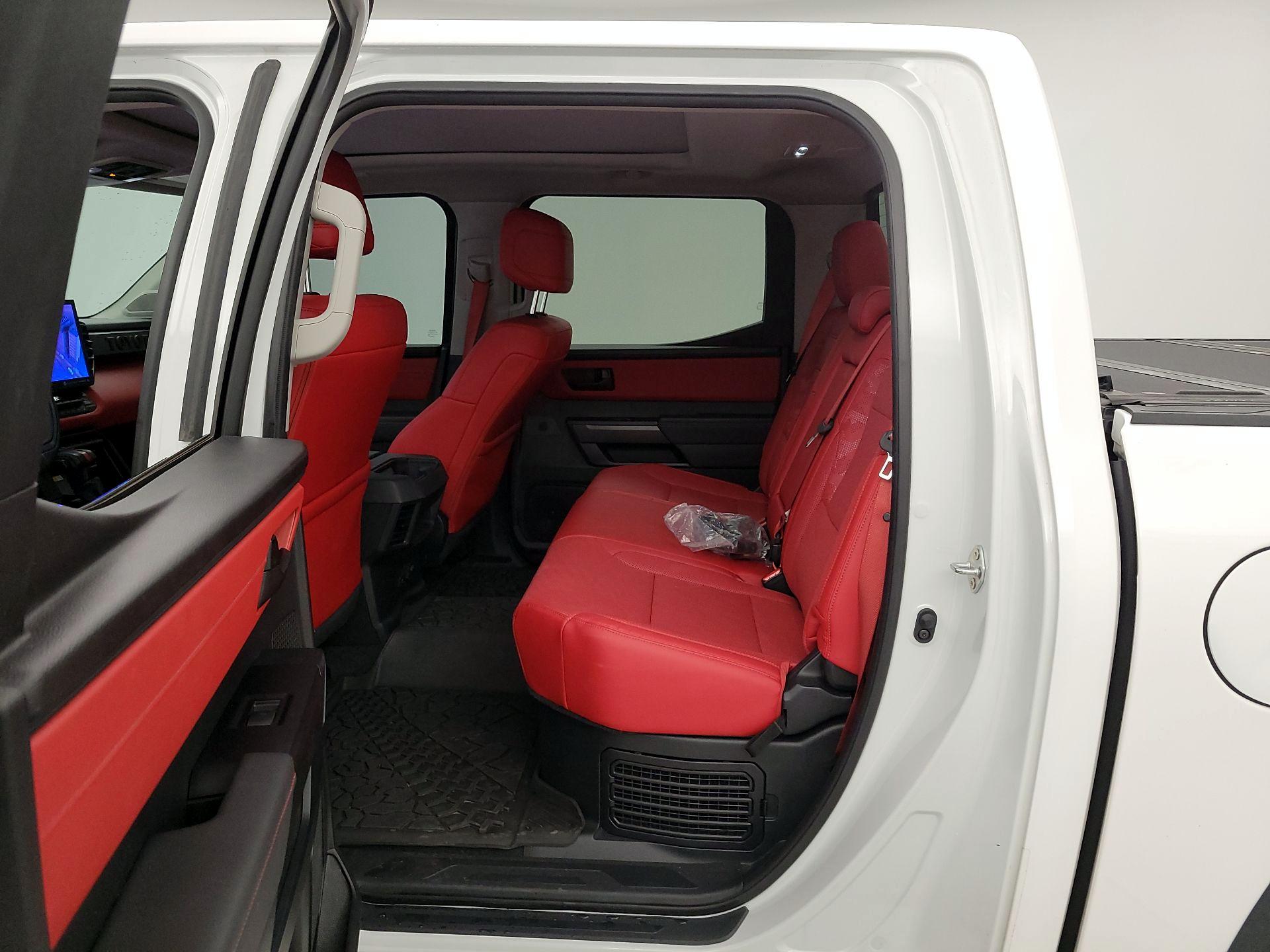 Thumbnail: 2023 Toyota Tundra - 19