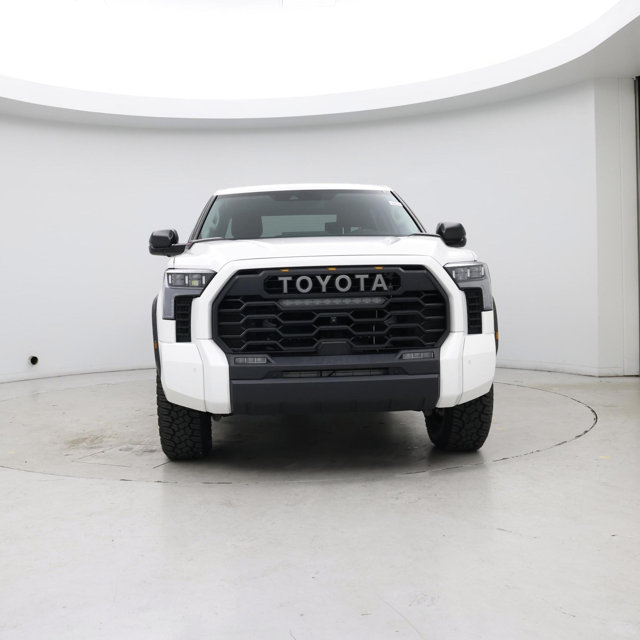 Thumbnail: 2023 Toyota Tundra - 5