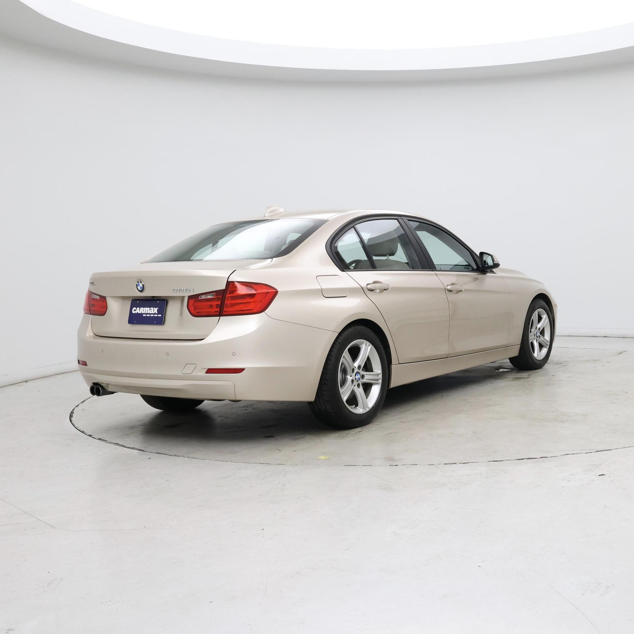 Thumbnail: 2015 BMW 3 Series - 8