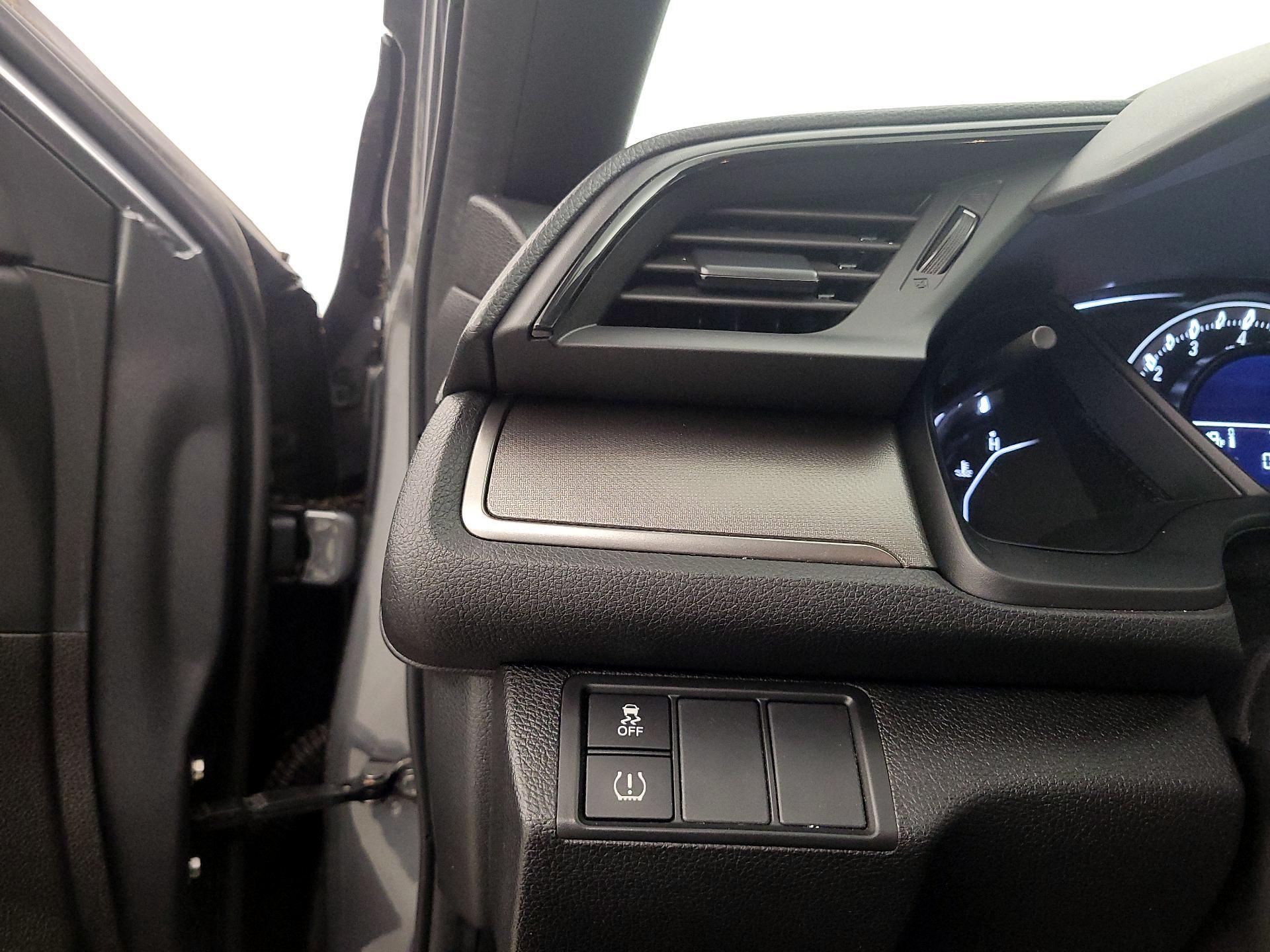 Thumbnail: 2017 Honda Civic - 13