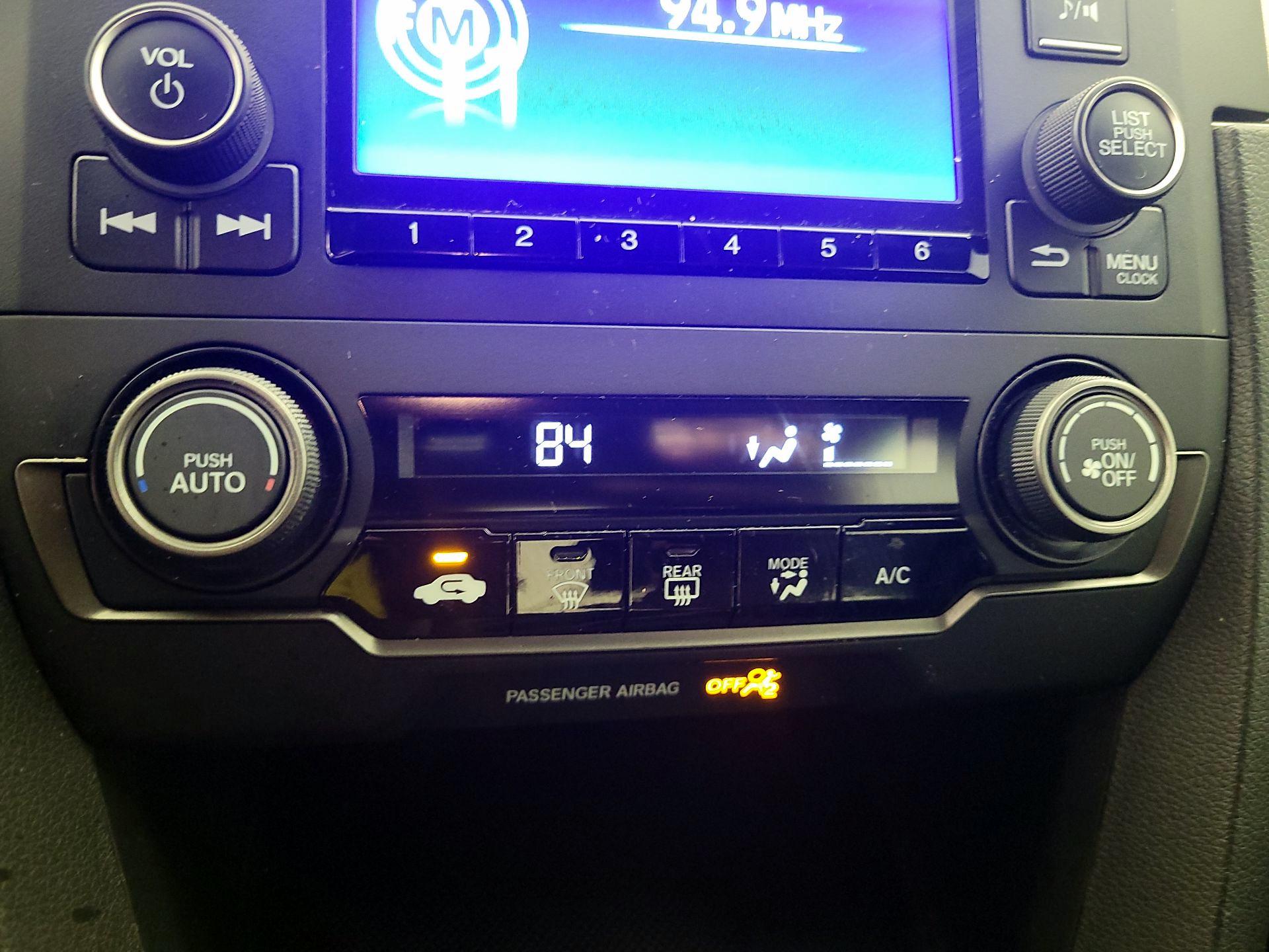 Thumbnail: 2017 Honda Civic - 16