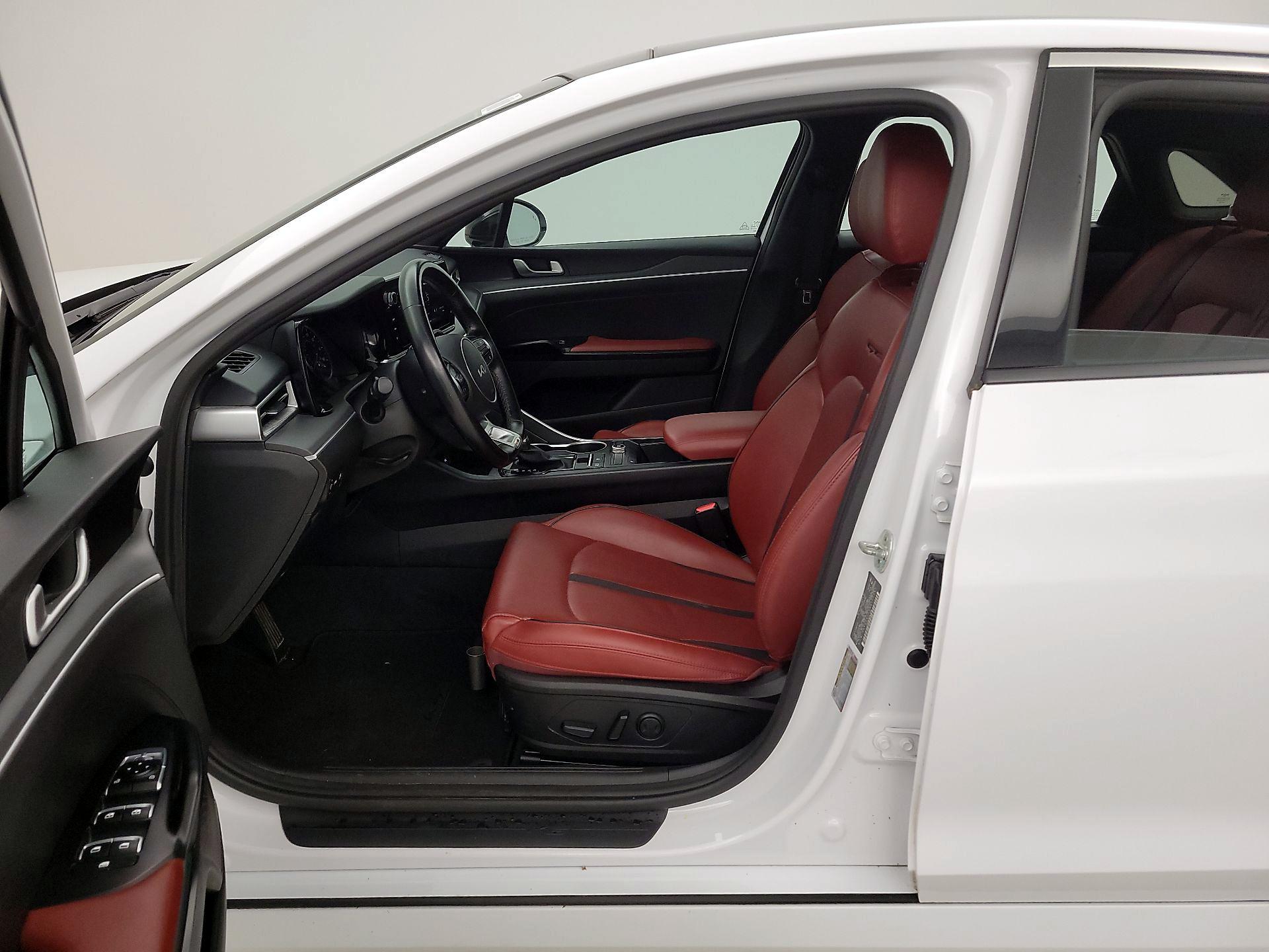 Thumbnail: 2022 Kia K5 - 11