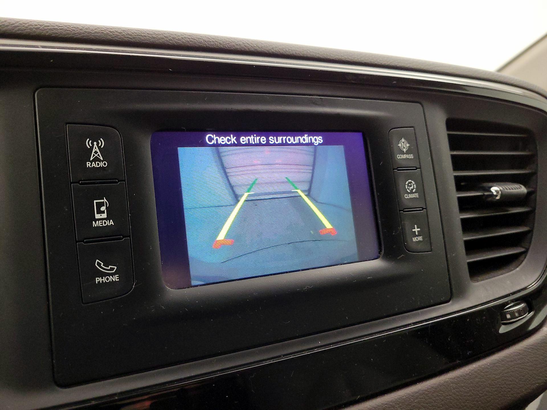 Thumbnail: 2017 Chrysler Pacifica - 14