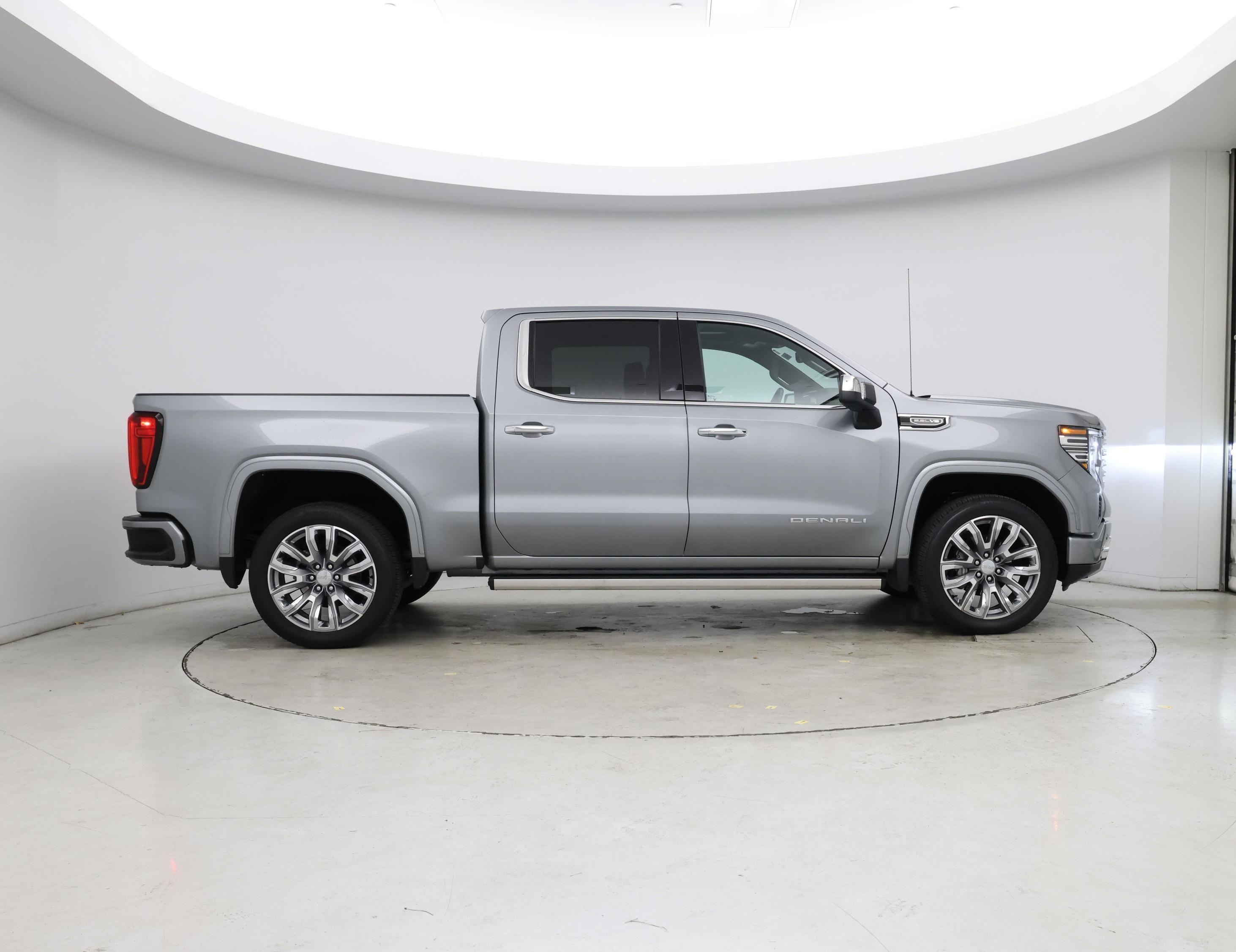 Thumbnail: 2024 GMC Sierra 1500 - 7