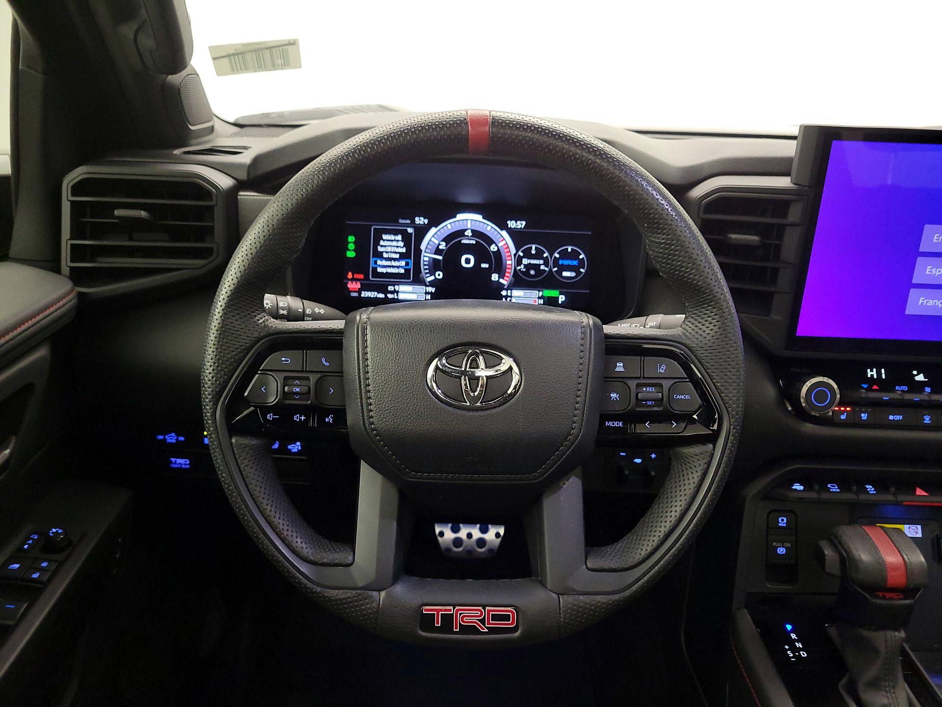 Thumbnail: 2024 Toyota Tundra - 10