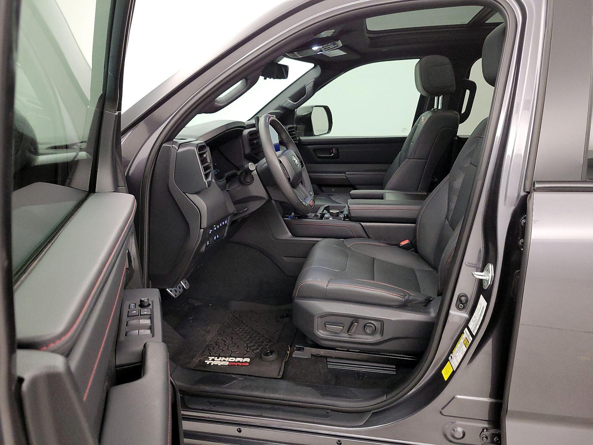 Thumbnail: 2024 Toyota Tundra - 11