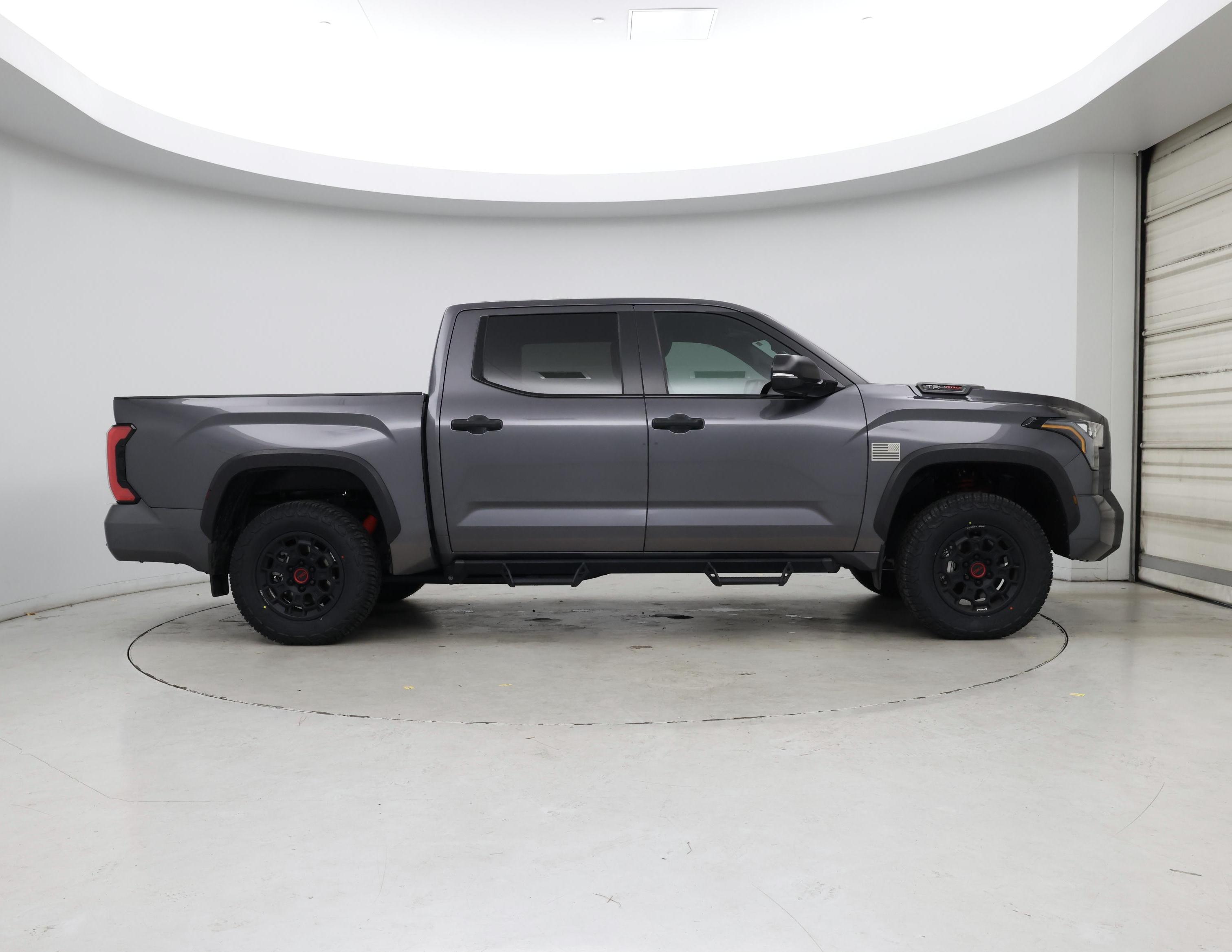 Thumbnail: 2024 Toyota Tundra - 7