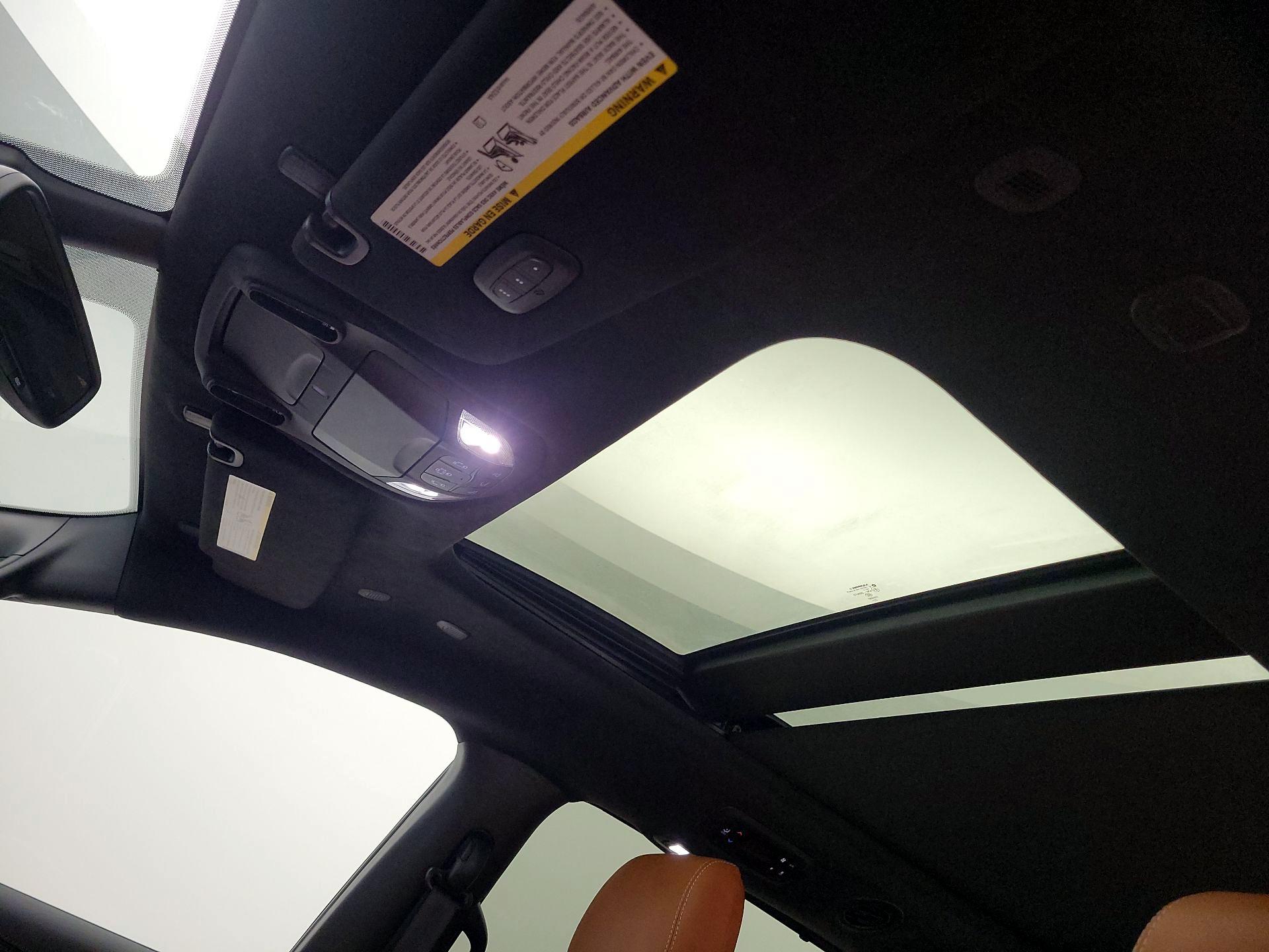 Thumbnail: 2025 Chrysler Pacifica - 19