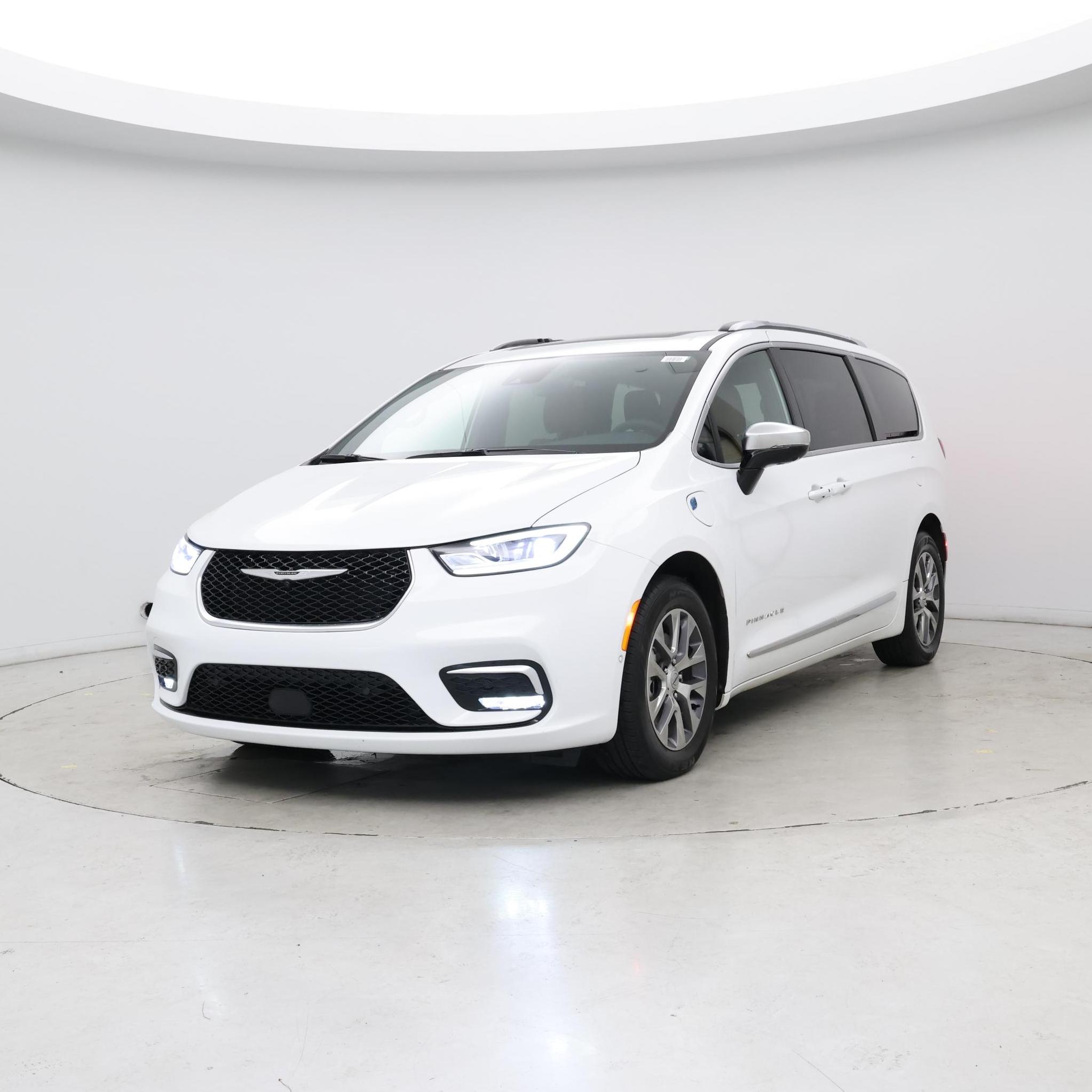 Thumbnail: 2025 Chrysler Pacifica - 4