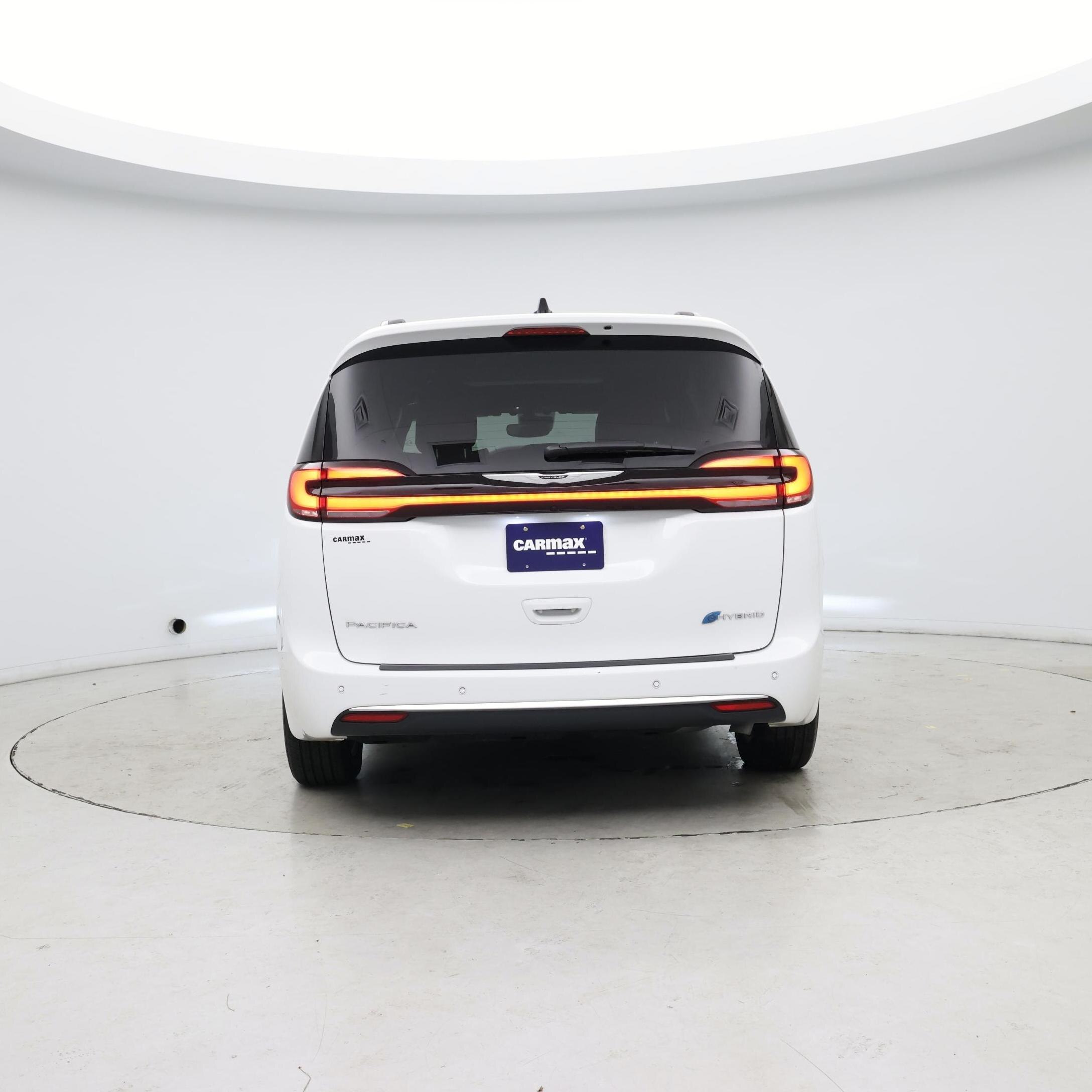 Thumbnail: 2025 Chrysler Pacifica - 6