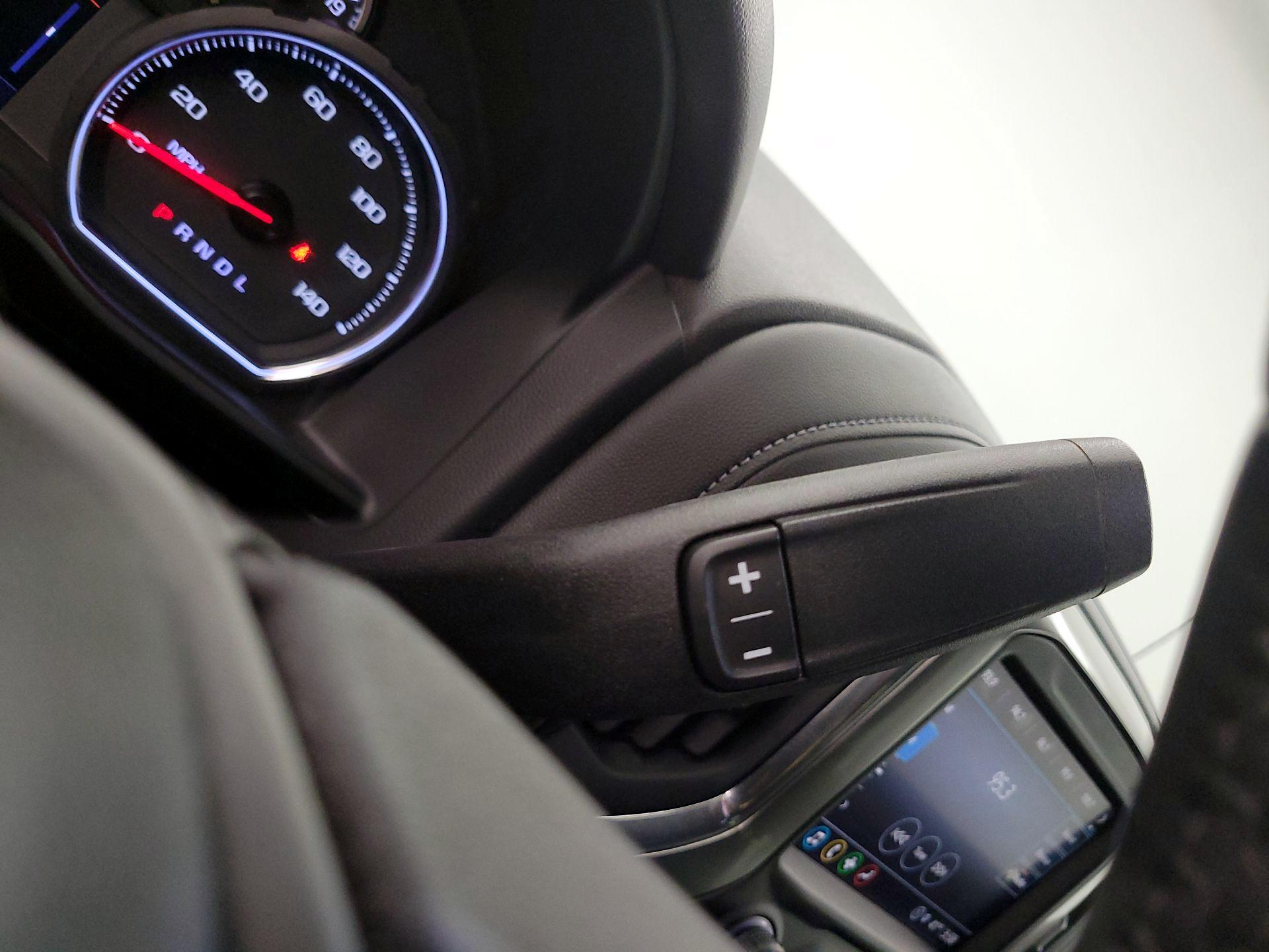 Thumbnail: 2021 Chevrolet Silverado 1500 - 17