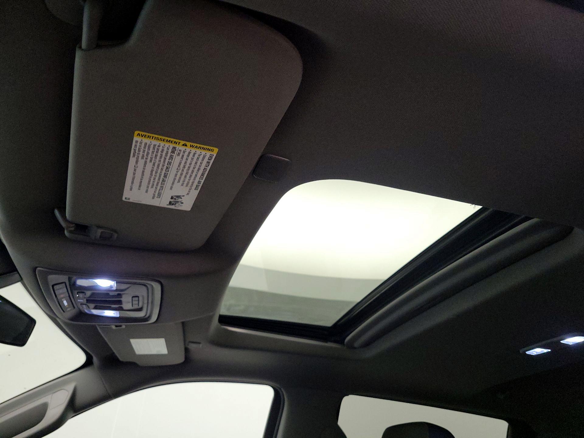 Thumbnail: 2021 Chevrolet Silverado 1500 - 19