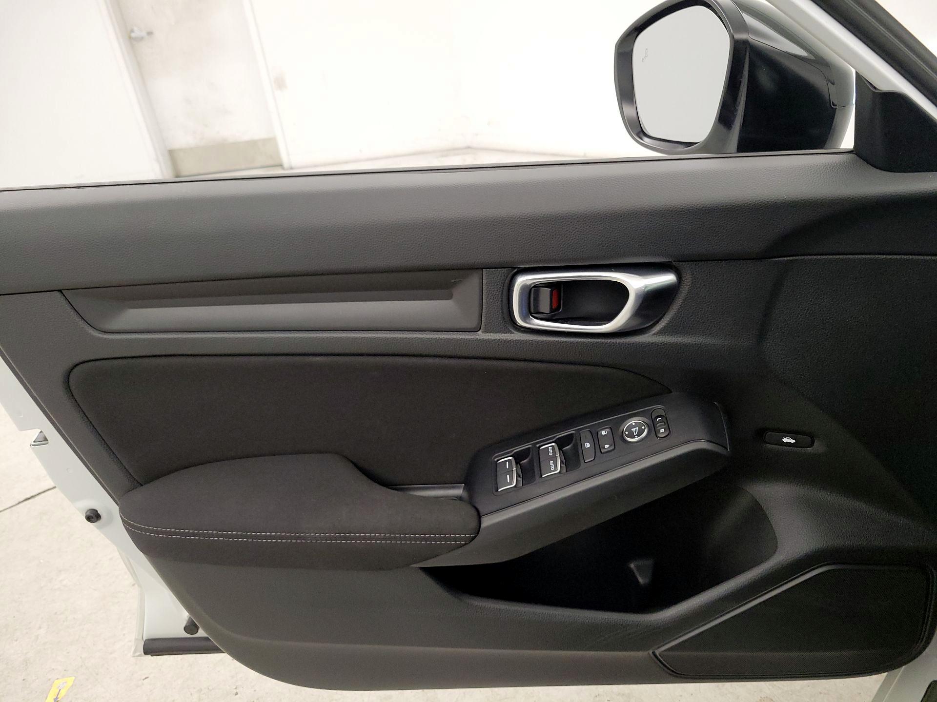 Thumbnail: 2025 Honda Civic - 12