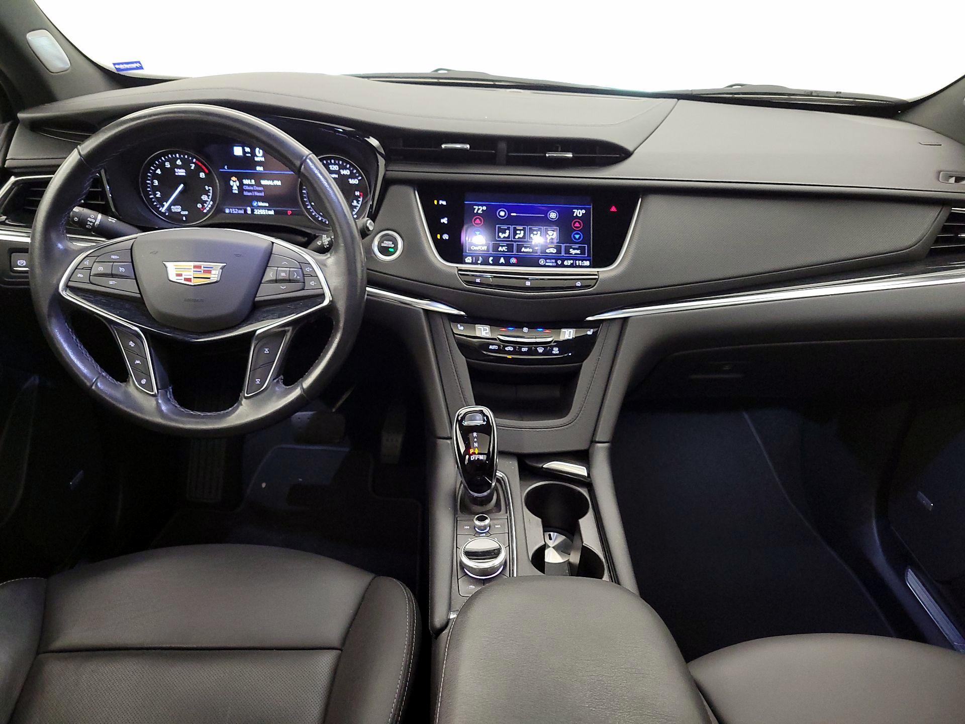 Thumbnail: 2021 Cadillac XT5 - 9