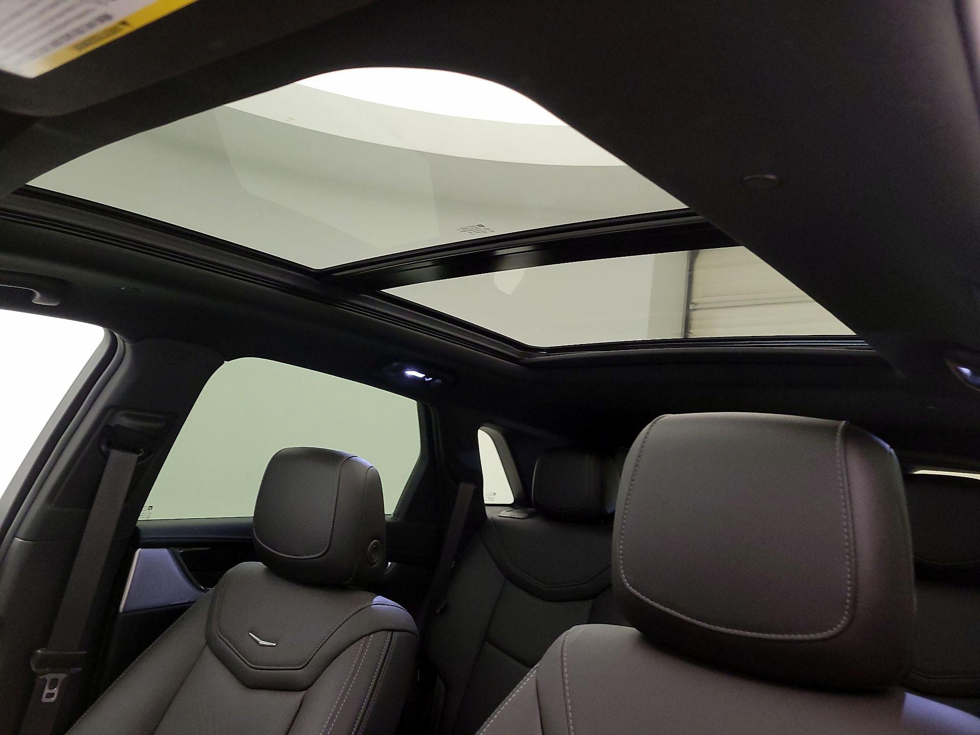 Thumbnail: 2021 Cadillac XT5 - 19