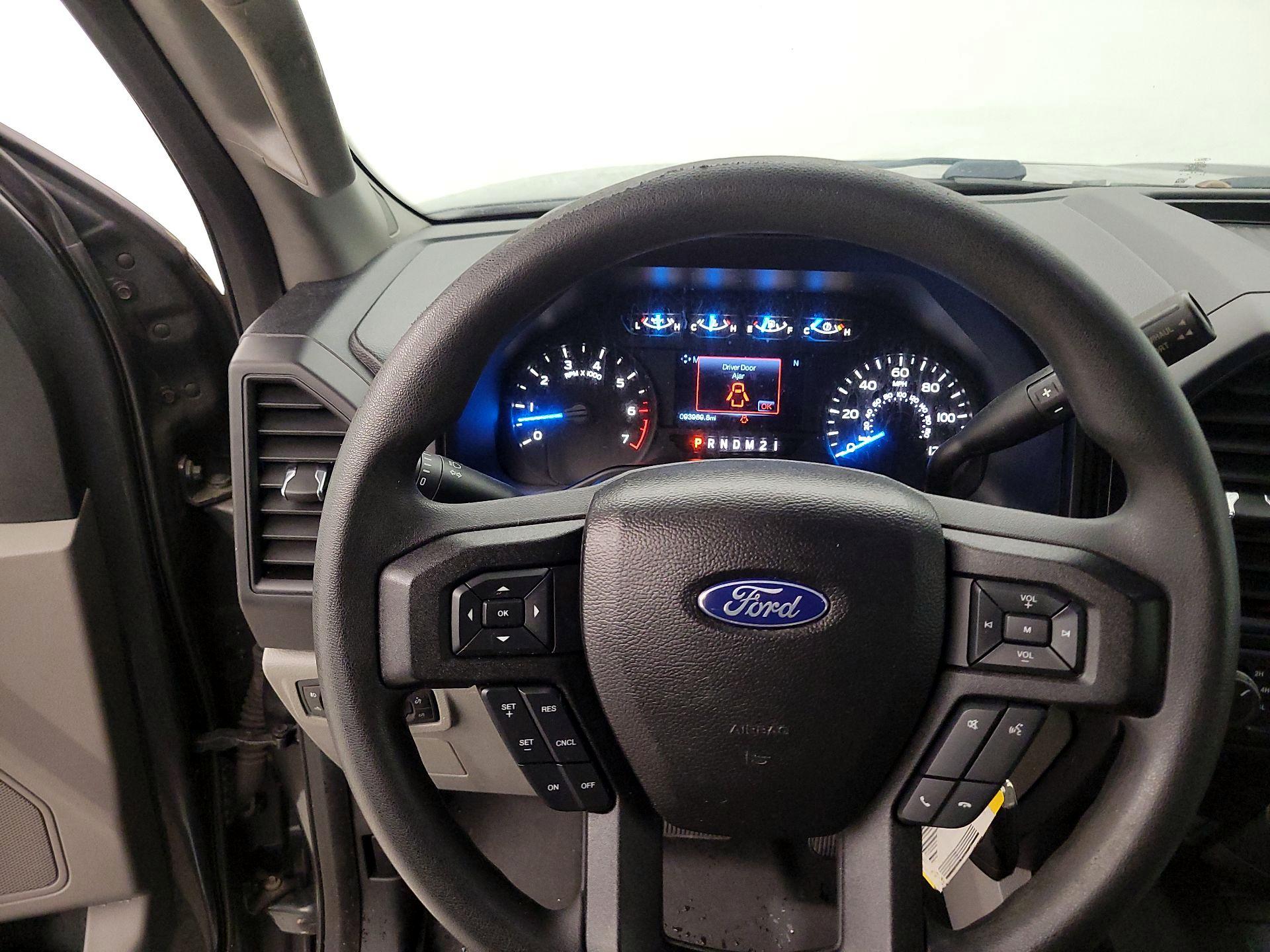 Thumbnail: 2016 Ford F-150 - 10