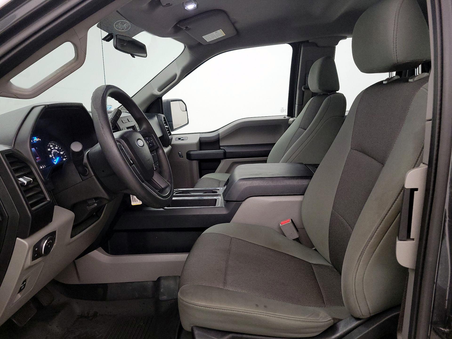 Thumbnail: 2016 Ford F-150 - 11