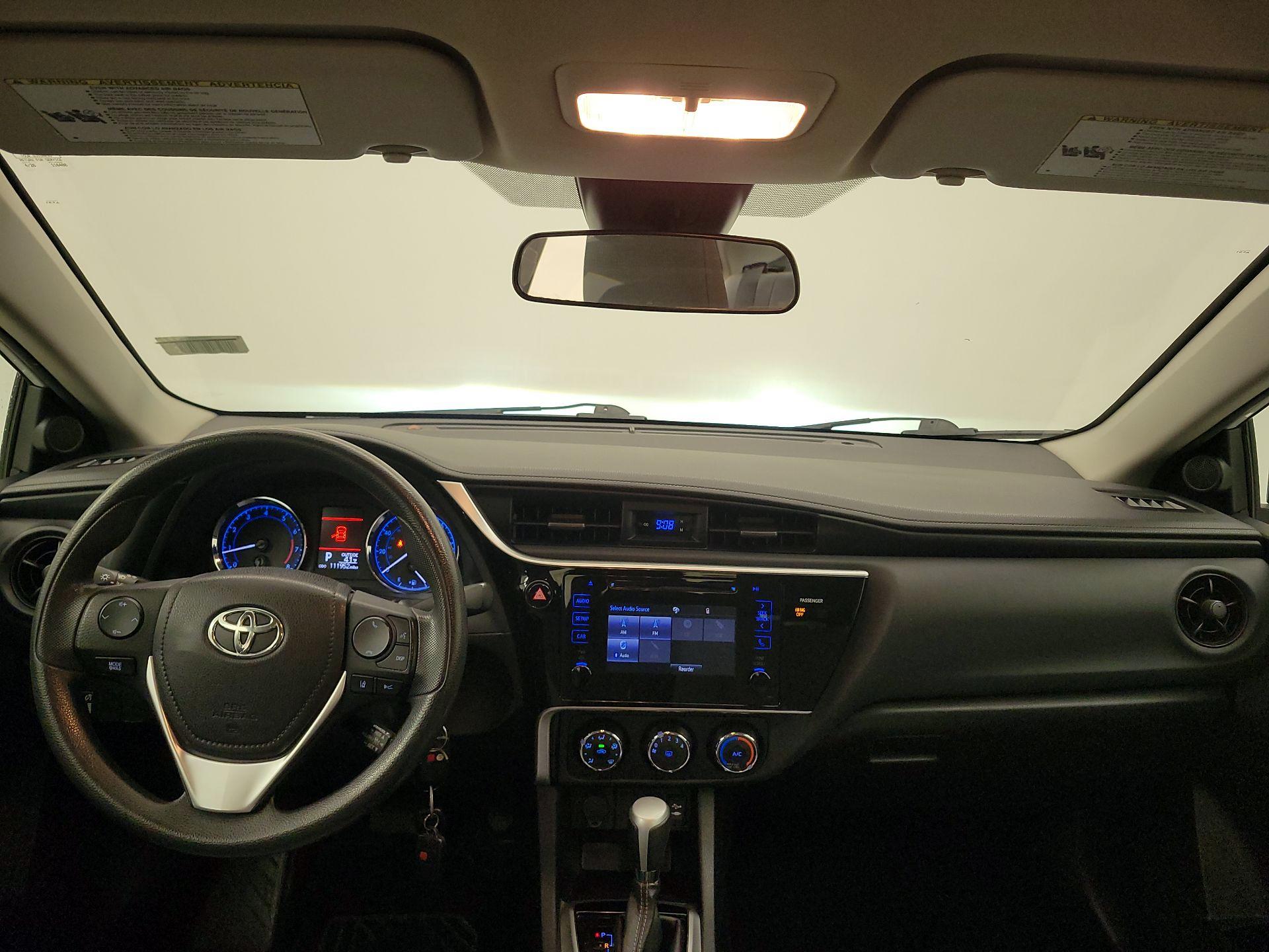 Thumbnail: 2017 Toyota Corolla - 9