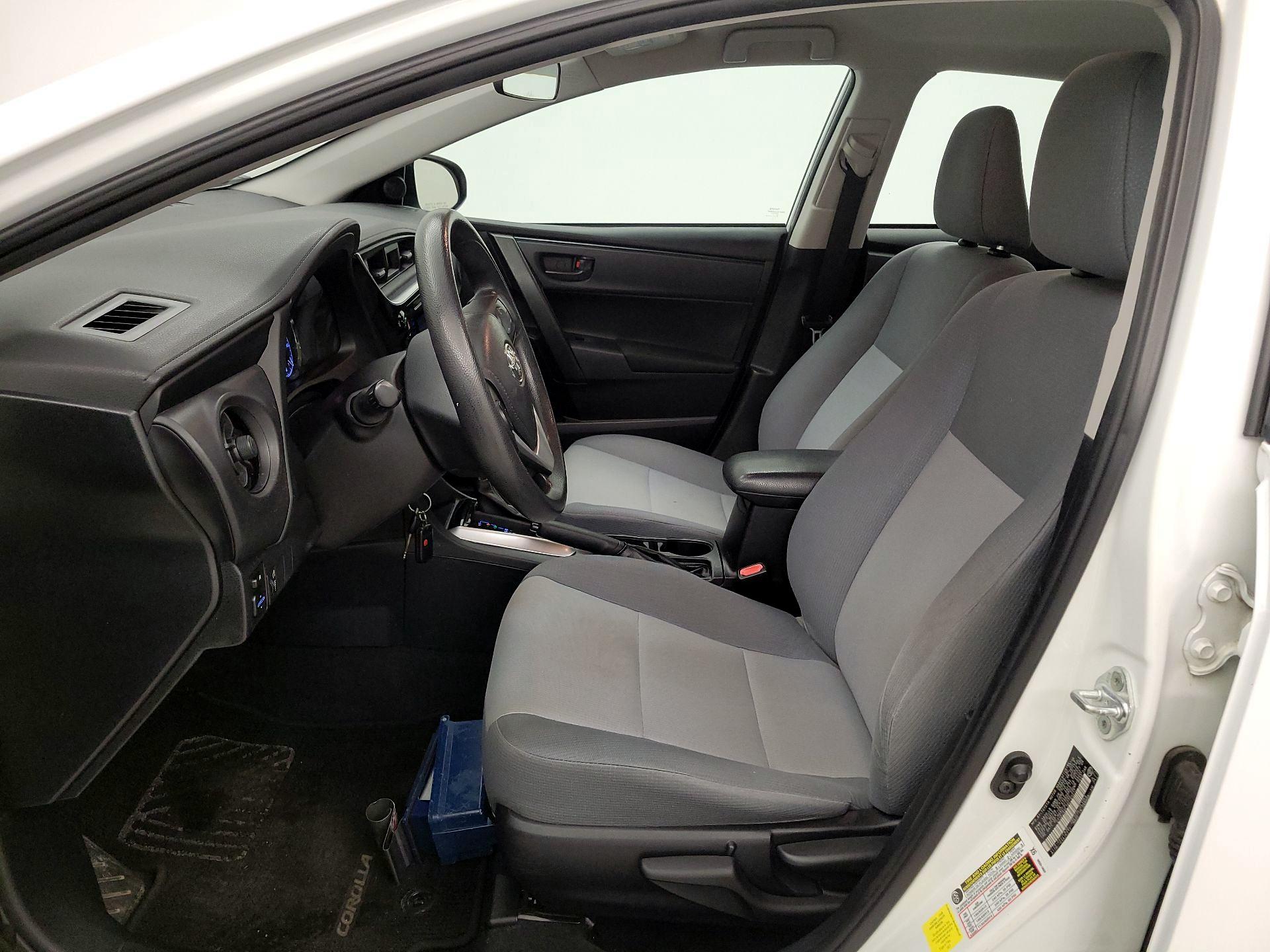 Thumbnail: 2017 Toyota Corolla - 11