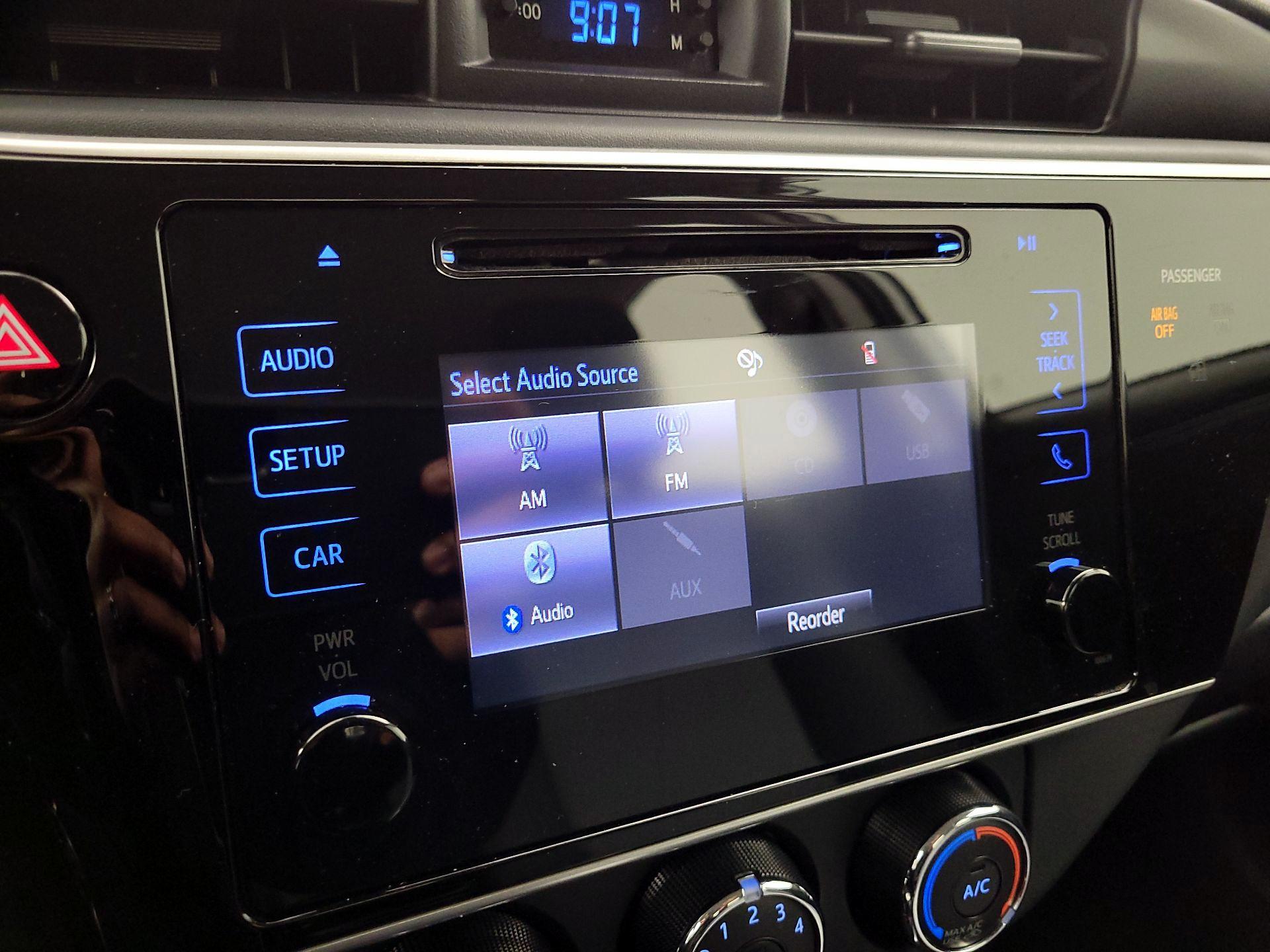 Thumbnail: 2017 Toyota Corolla - 15