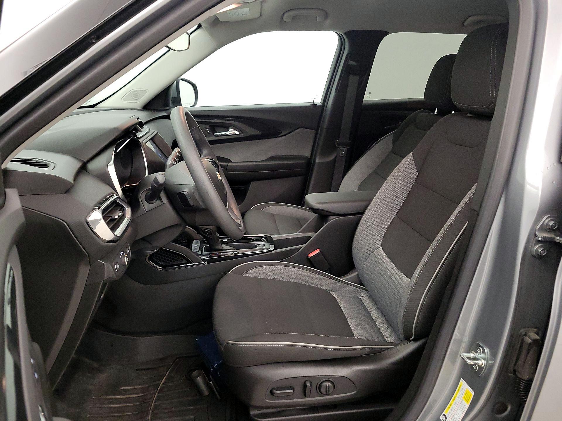 Thumbnail: 2023 Chevrolet TrailBlazer - 11