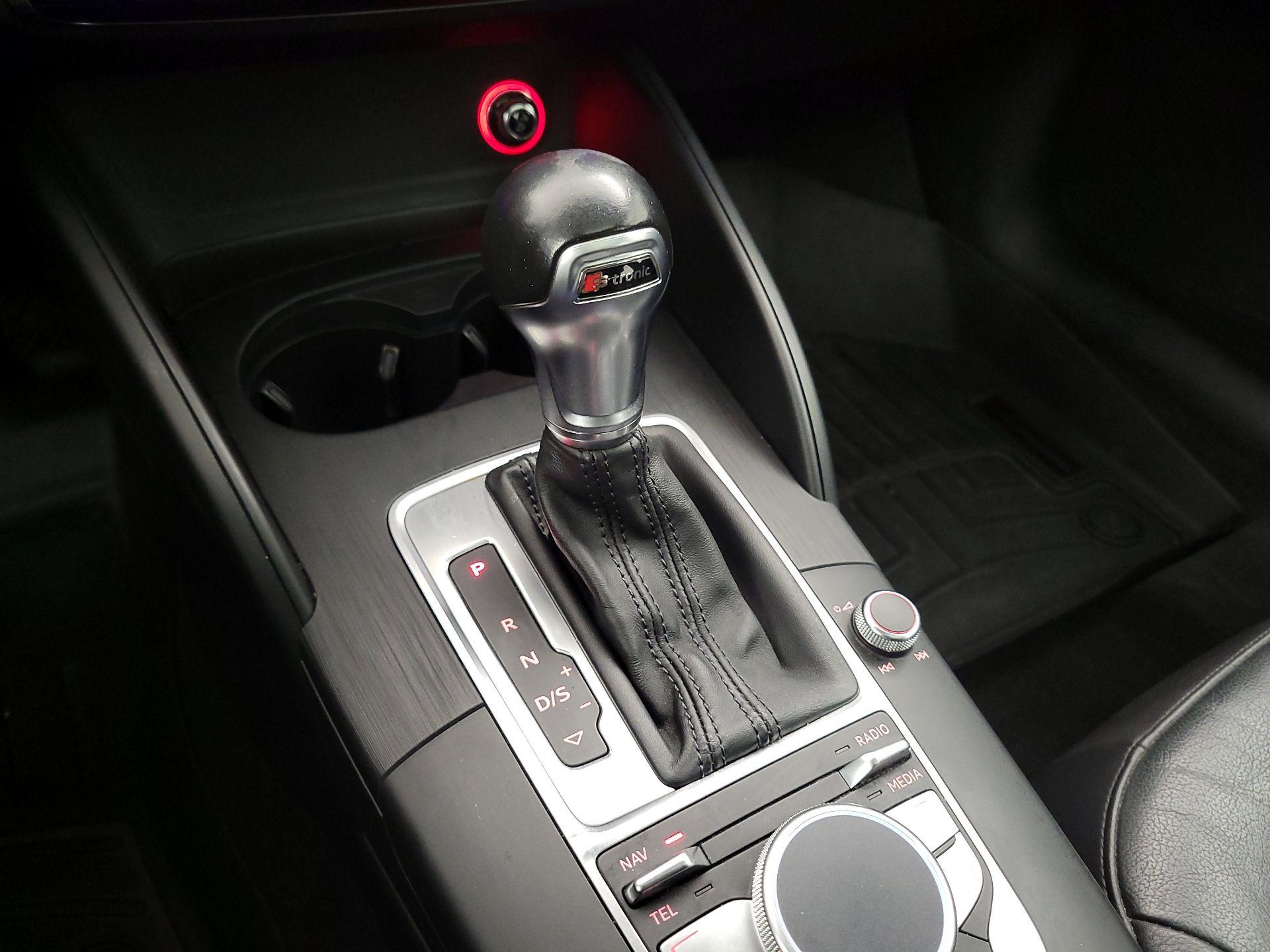 Thumbnail: 2016 Audi A3 - 17