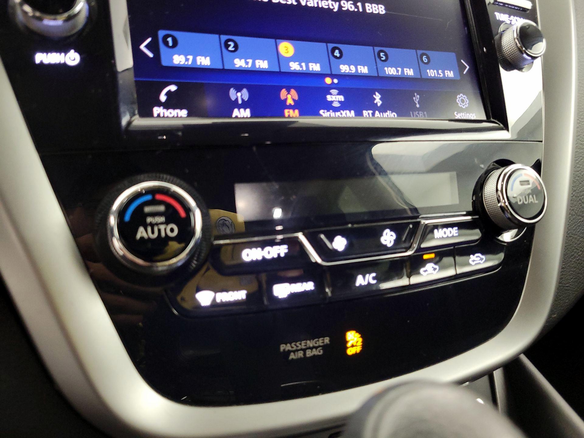 Thumbnail: 2022 Nissan Murano - 16