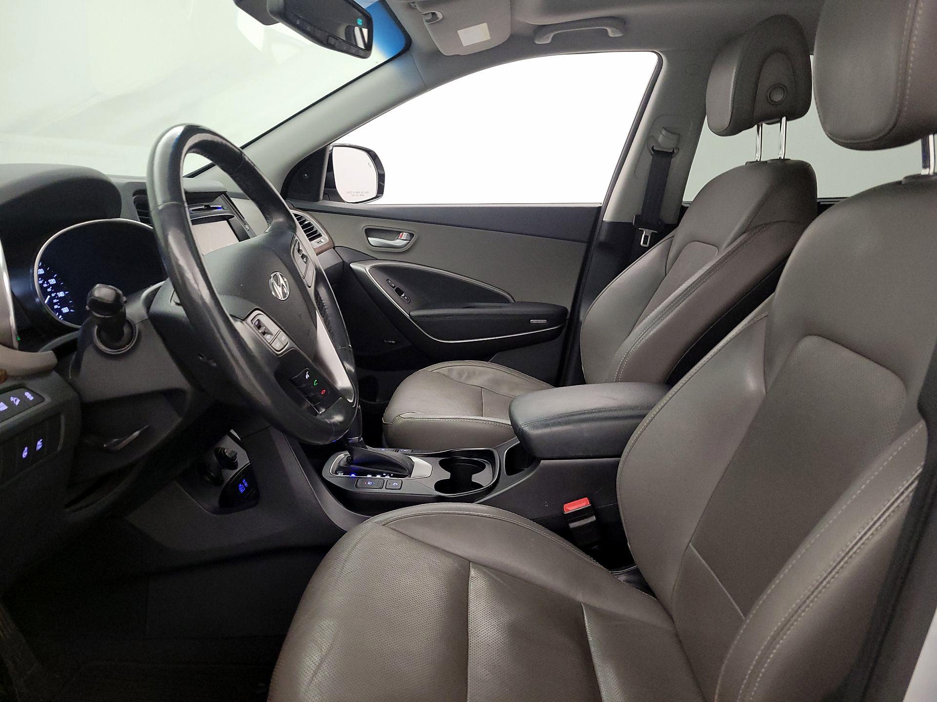 Thumbnail: 2017 Hyundai Santa Fe - 11