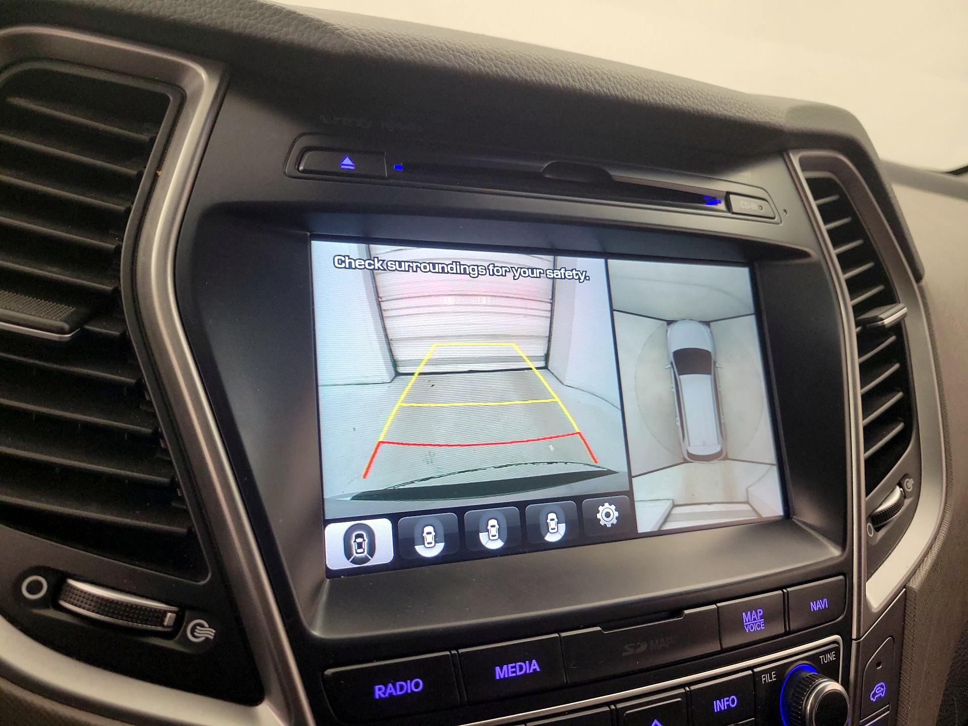 Thumbnail: 2017 Hyundai Santa Fe - 14