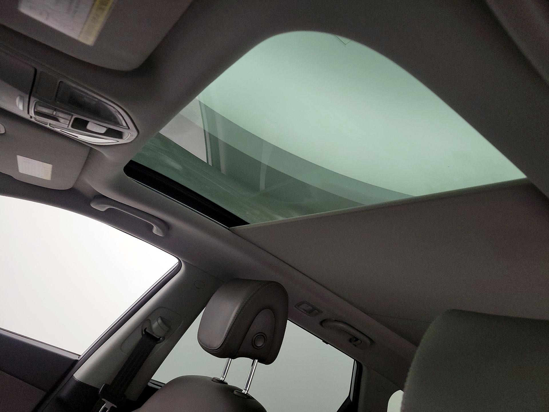 Thumbnail: 2017 Hyundai Santa Fe - 19