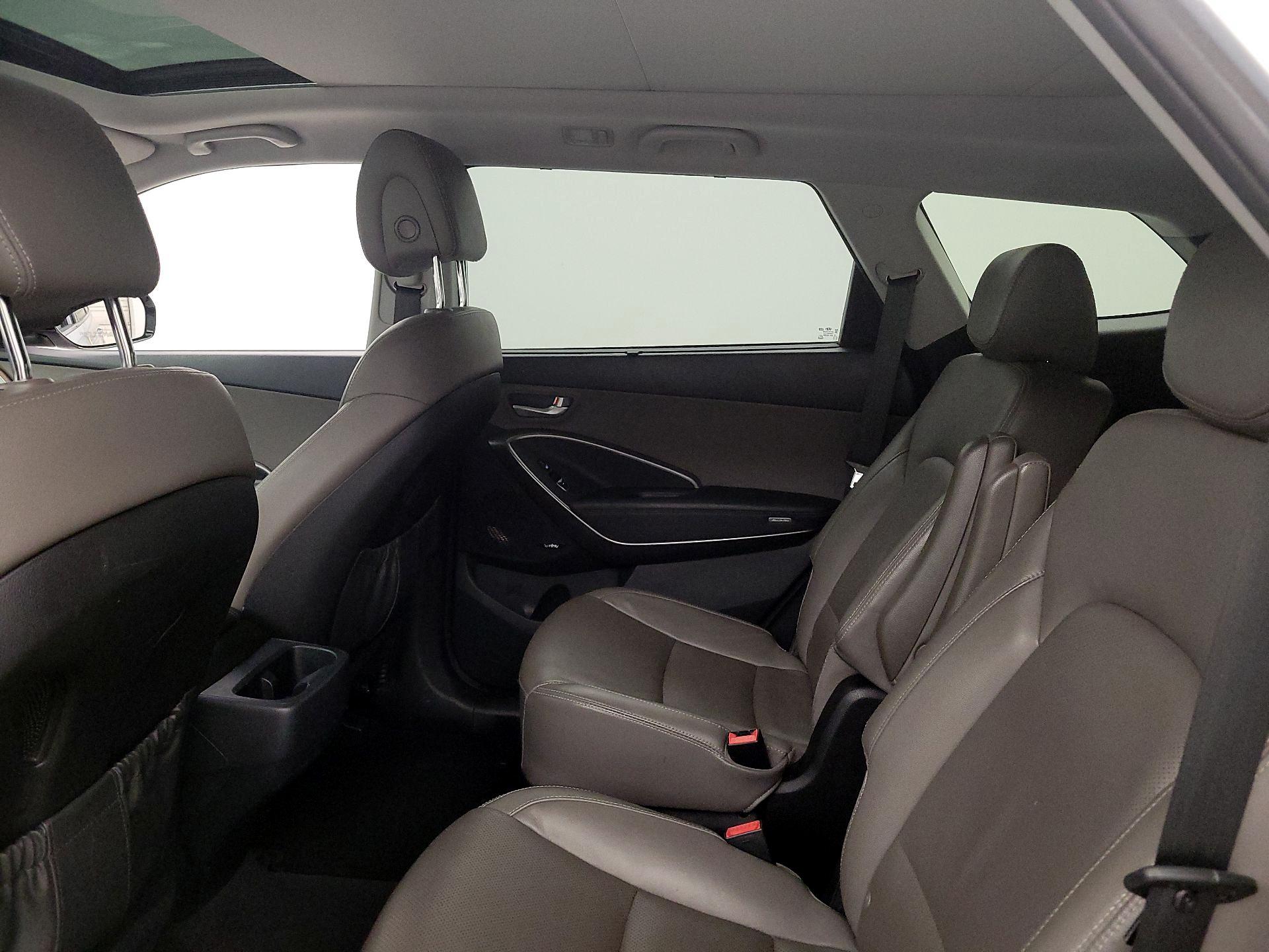 Thumbnail: 2017 Hyundai Santa Fe - 20