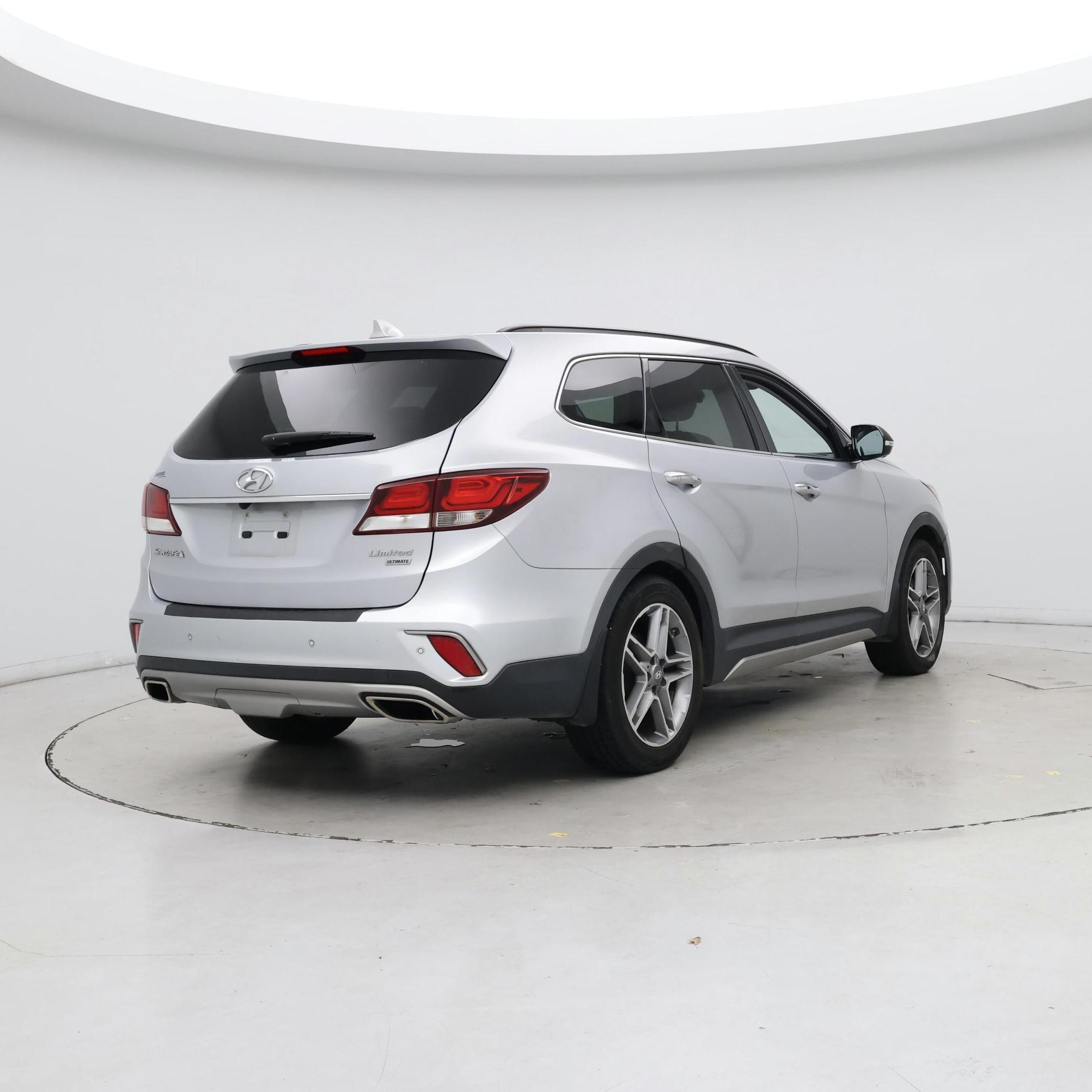 Thumbnail: 2017 Hyundai Santa Fe - 8