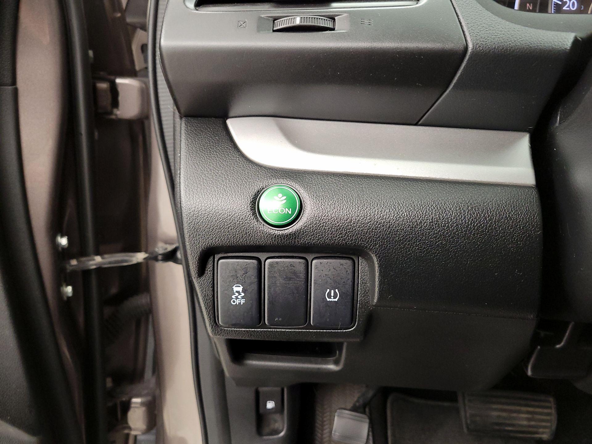 Thumbnail: 2014 Honda CR-V - 13