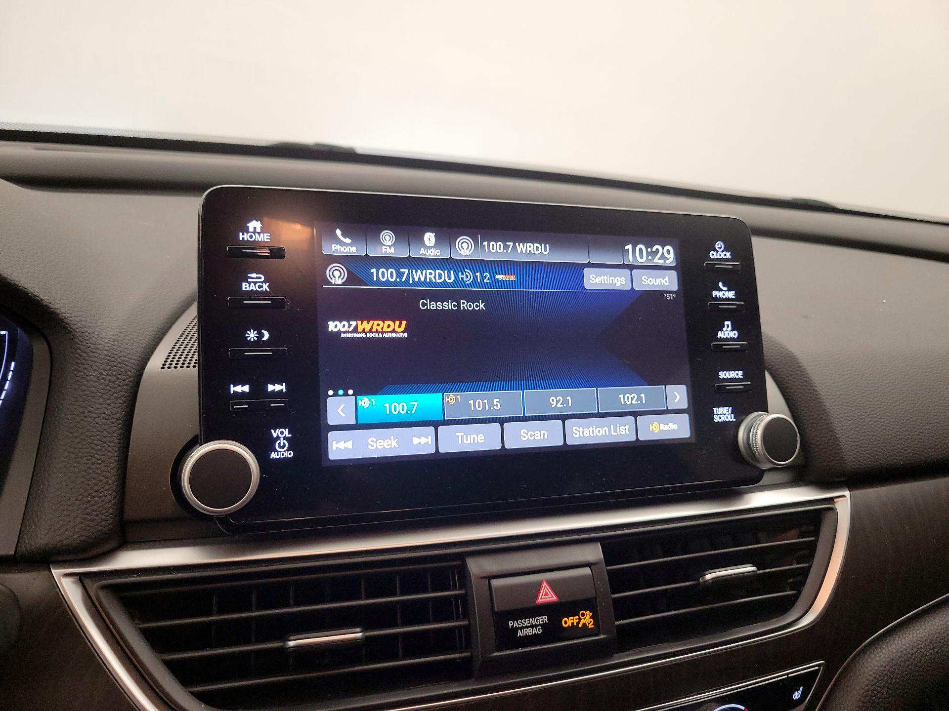 Thumbnail: 2018 Honda Accord - 15