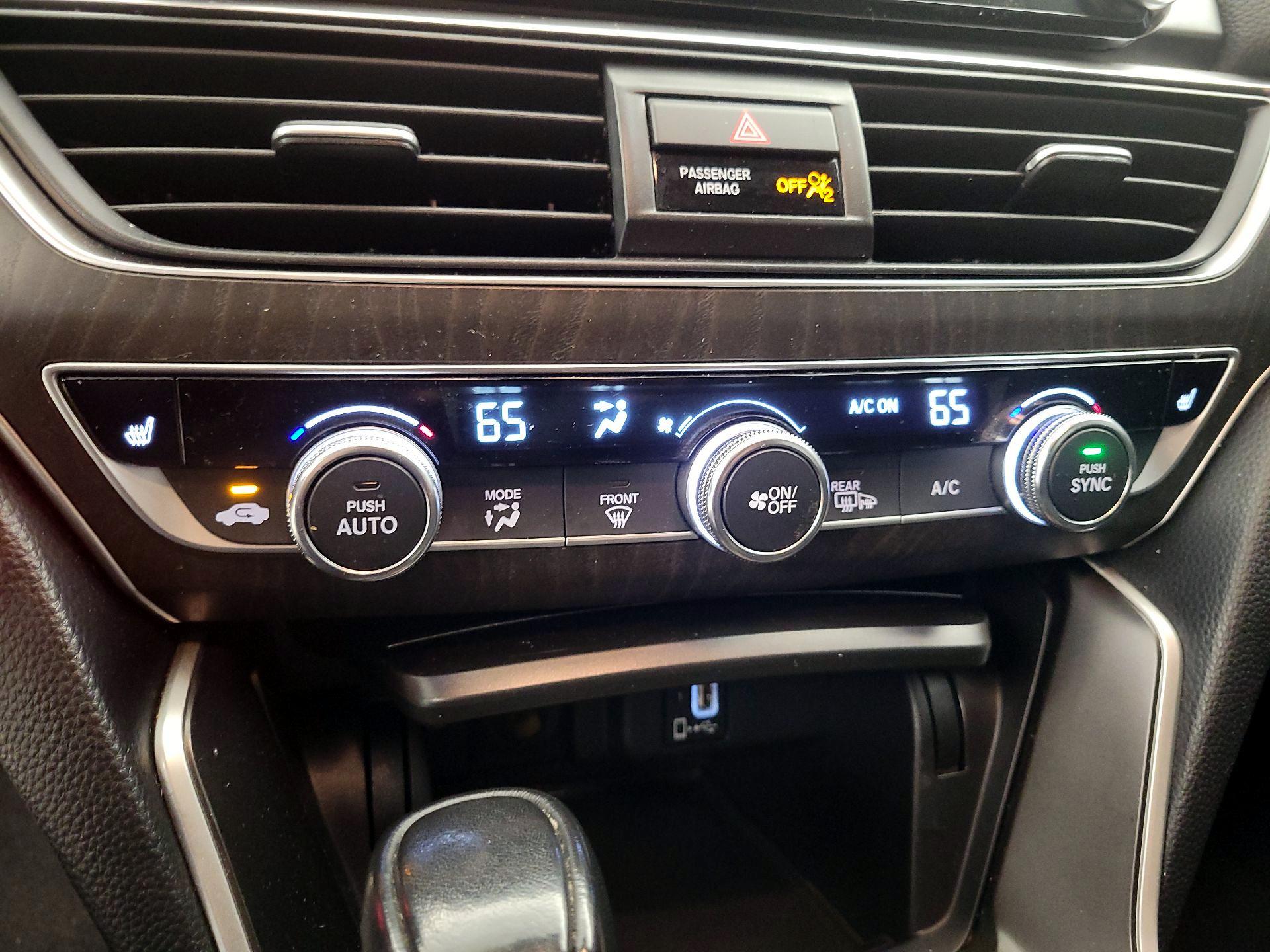 Thumbnail: 2018 Honda Accord - 16