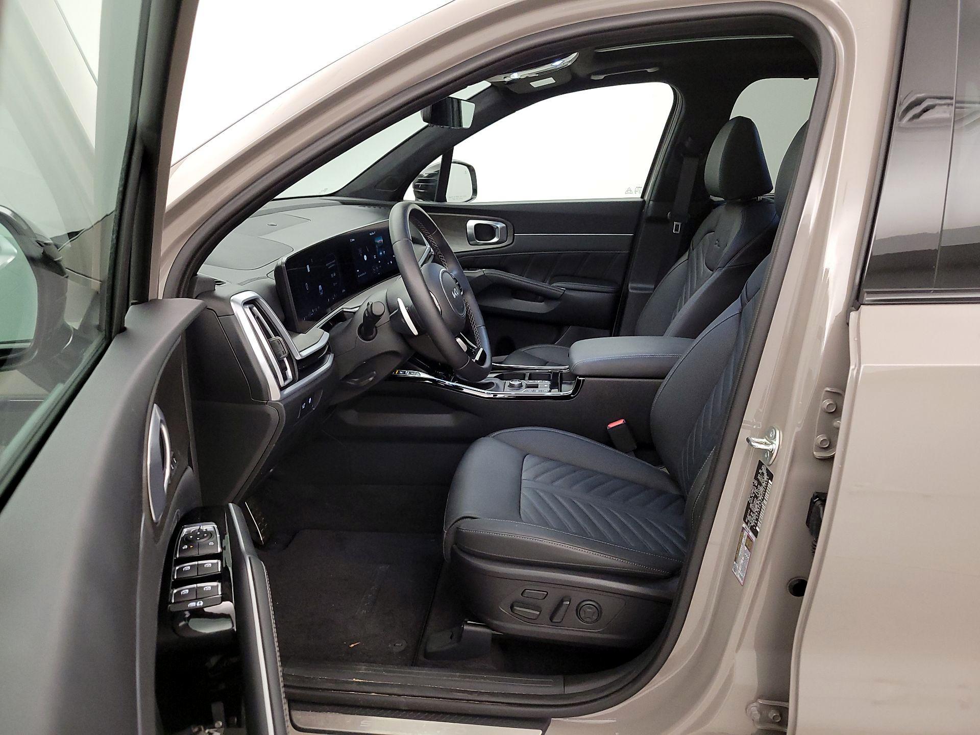 Thumbnail: 2025 Kia Sorento - 11