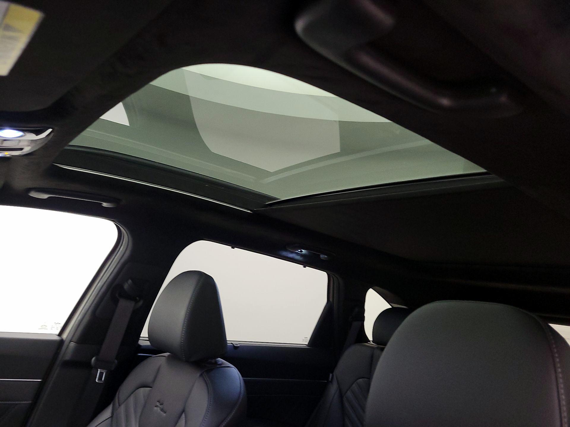 Thumbnail: 2025 Kia Sorento - 19